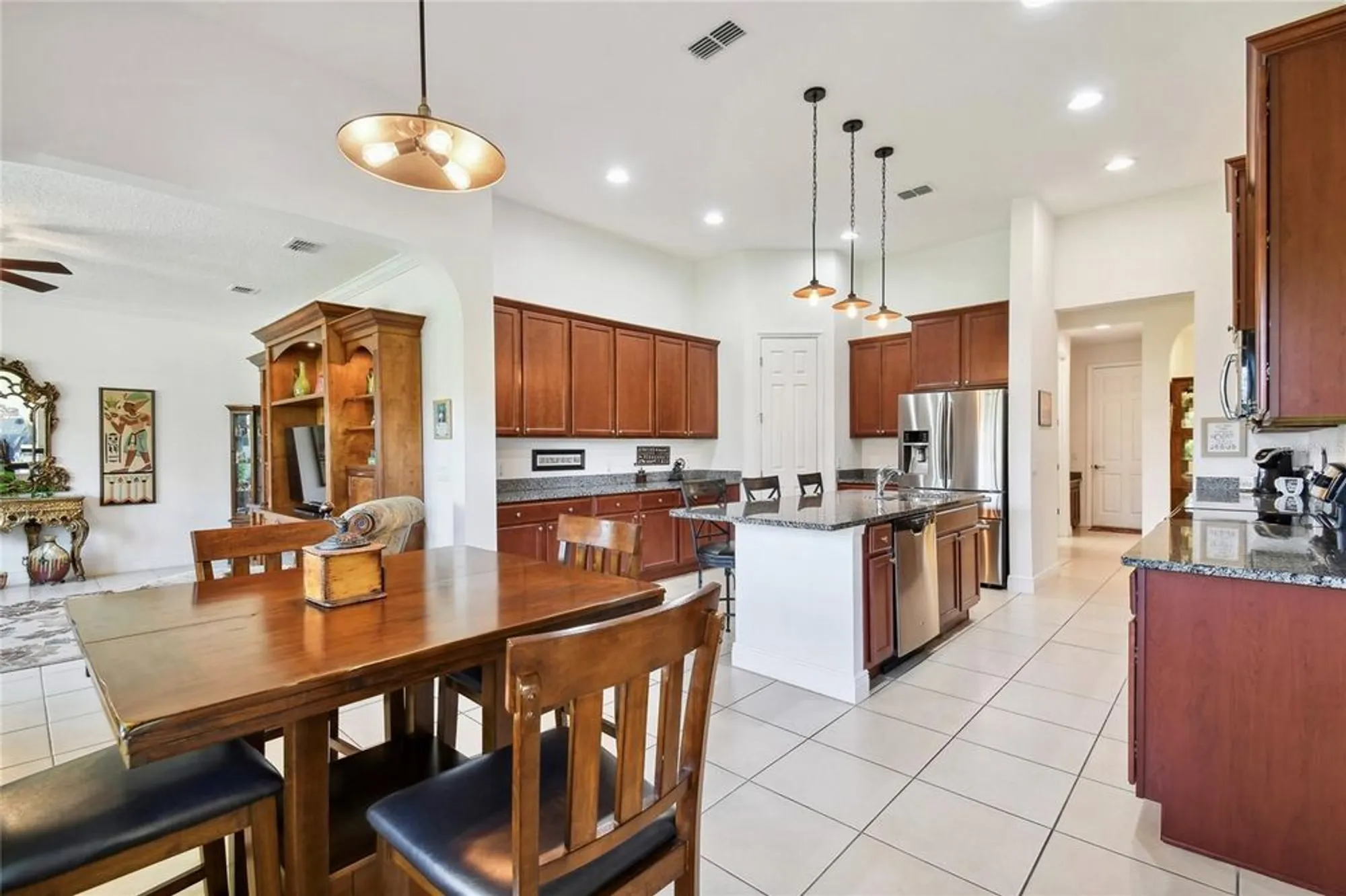 Property Slideshow image 12 of 54 | 804 san raphael st, Poinciana, FL, 34759