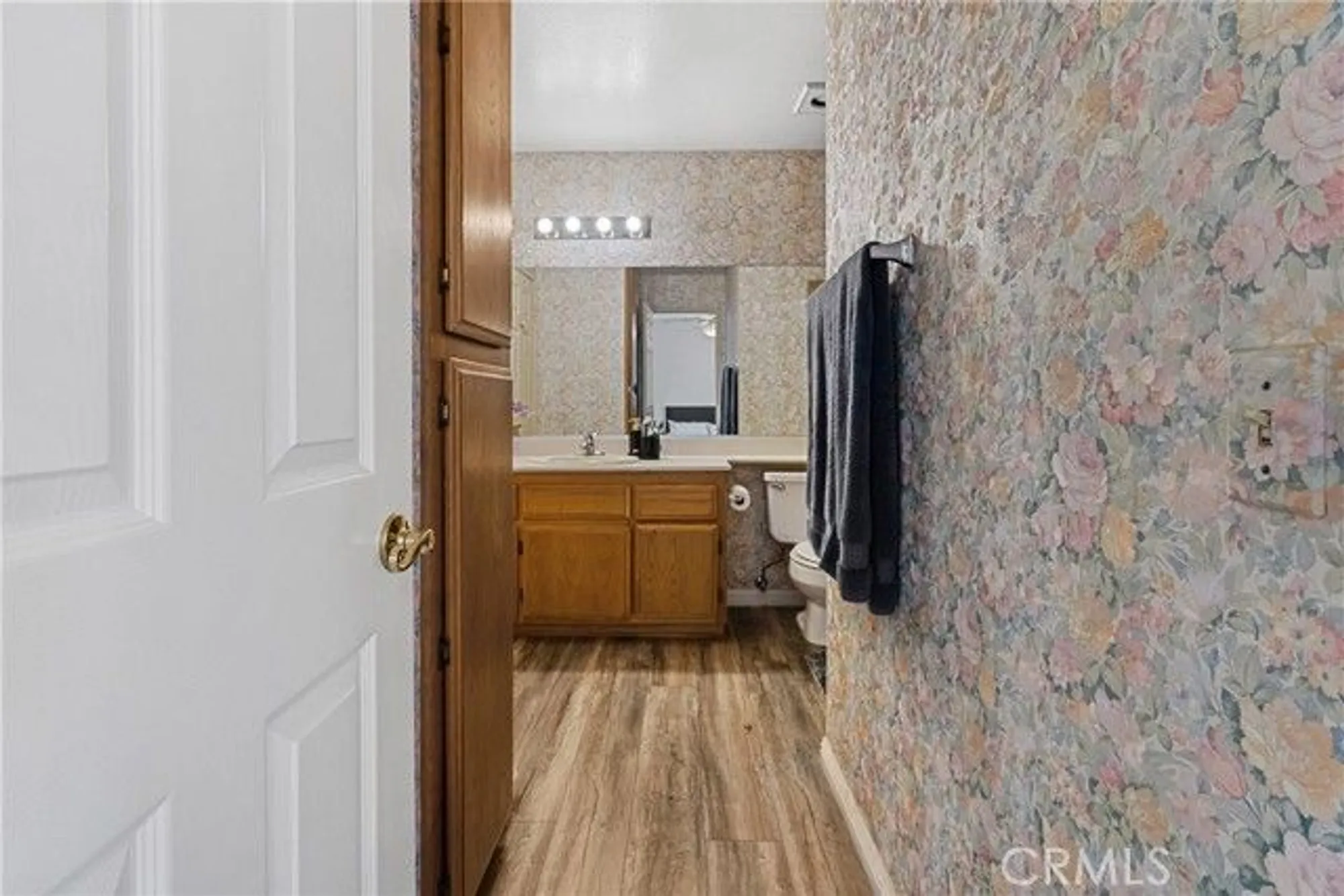 Property Slideshow image 21 of 43 | 2906 summer set cir, Banning, CA, 92220