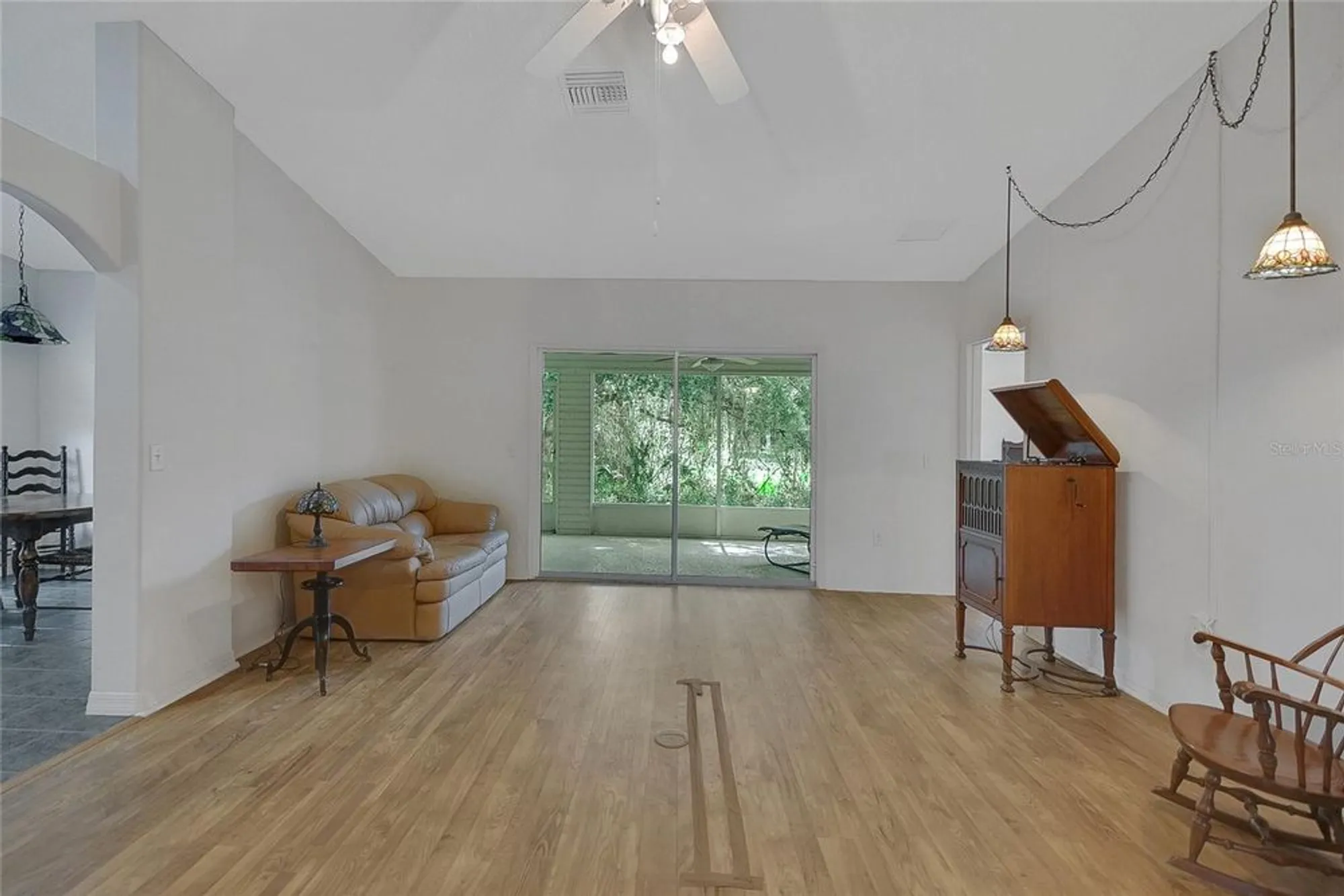 Property Slideshow image 30 of 77 | 32942 rambling oaks ct, Leesburg, FL, 34748