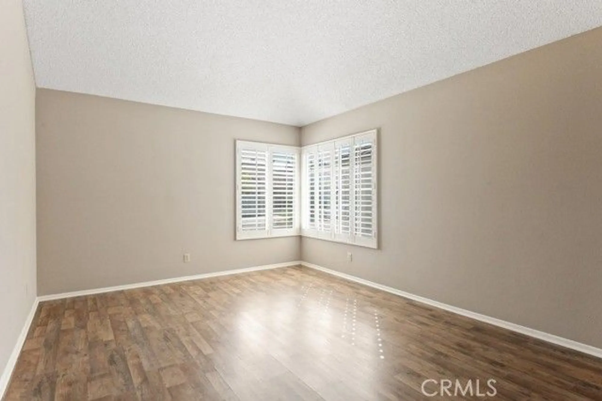 Property Slideshow image 7 of 21 | 1049 olympic ave, Banning, CA, 92220