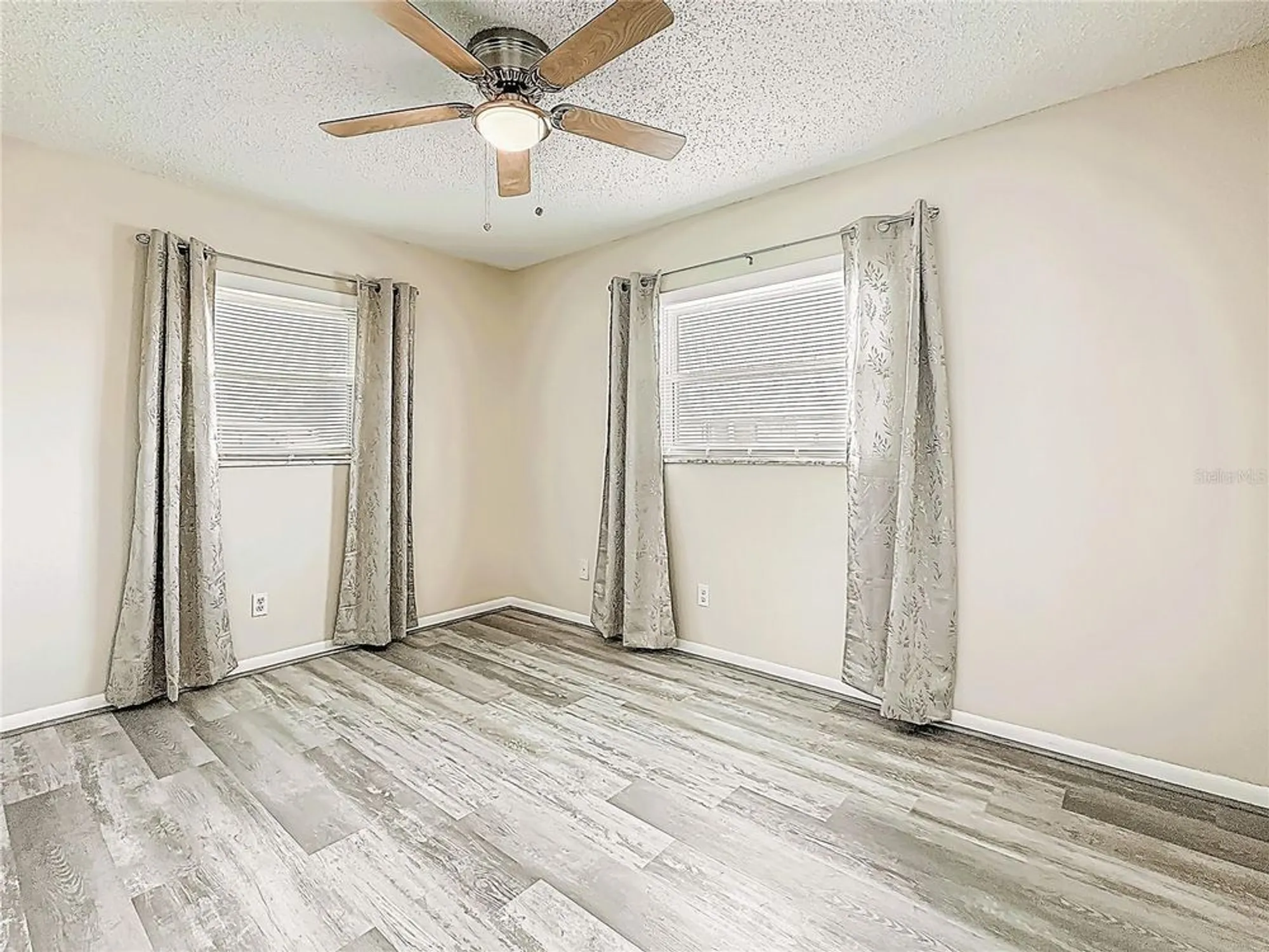 Property Slideshow image 20 of 40 | 12400 park blvd apt 121, Seminole, FL, 33772