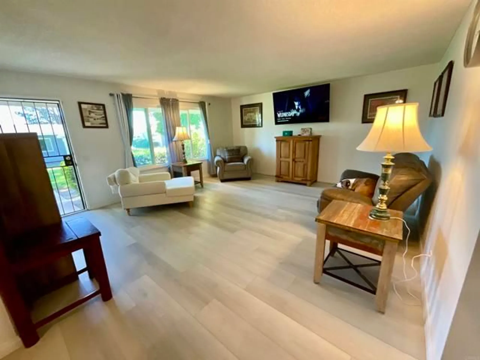 Property Slideshow image 6 of 39 | 3631 brandywine st, Oceanside, CA, 92057
