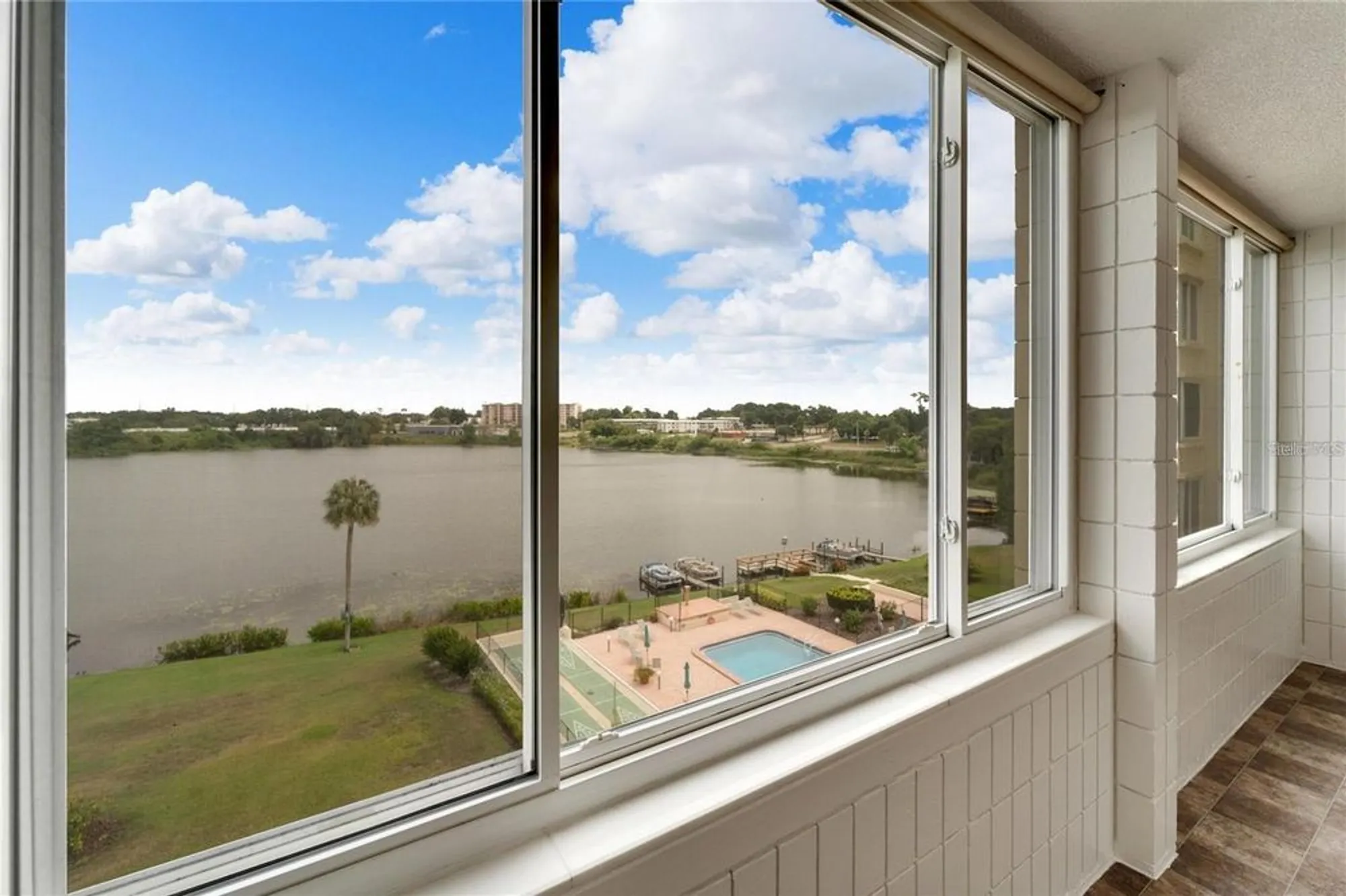 Property Slideshow image 19 of 77 | 700 mirror ter 505, Winter Haven, FL, 33881