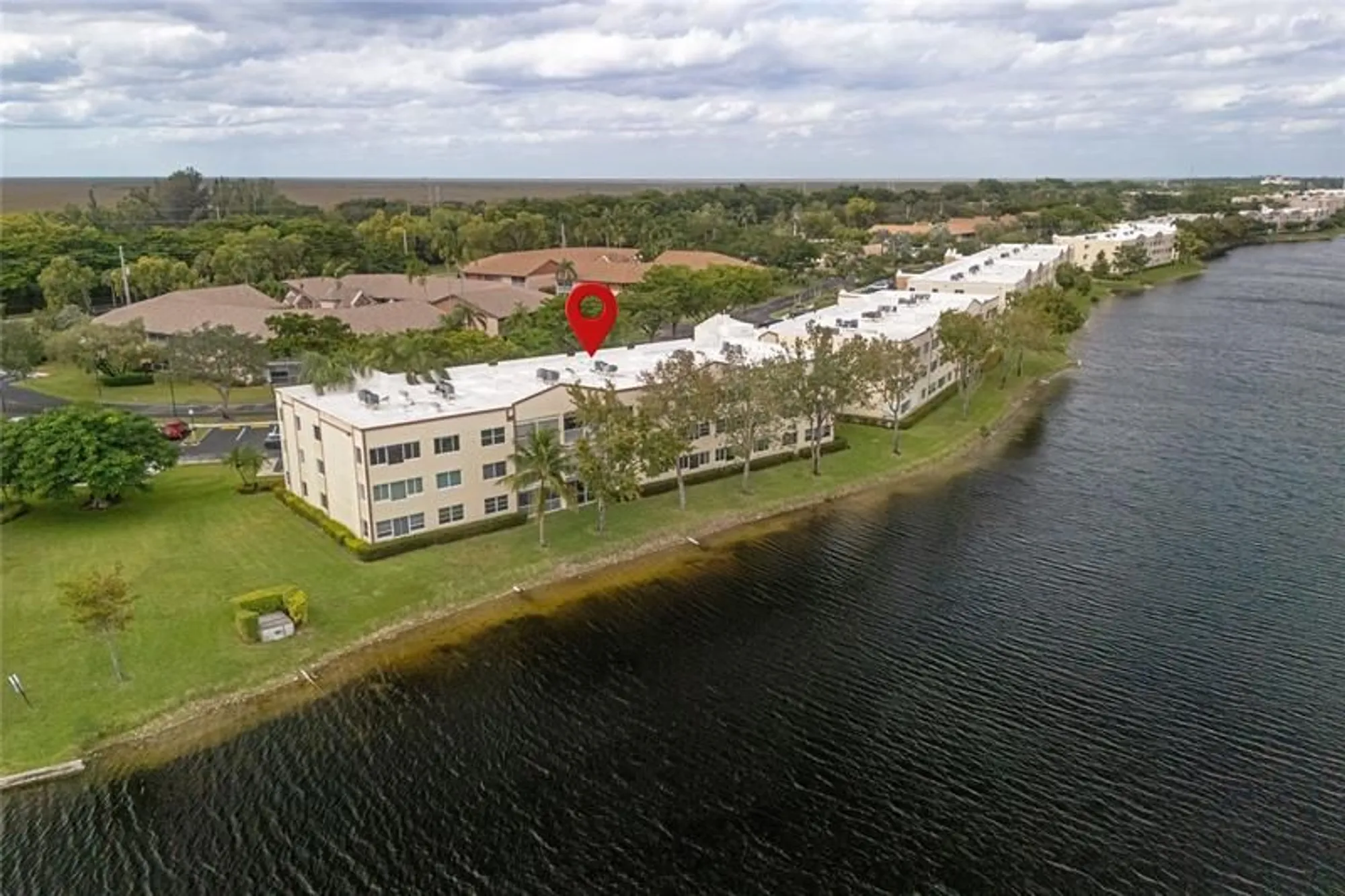 Property Slideshow image 1 of 41 | 7186 s devon dr # 109, Tamarac, FL, 33321