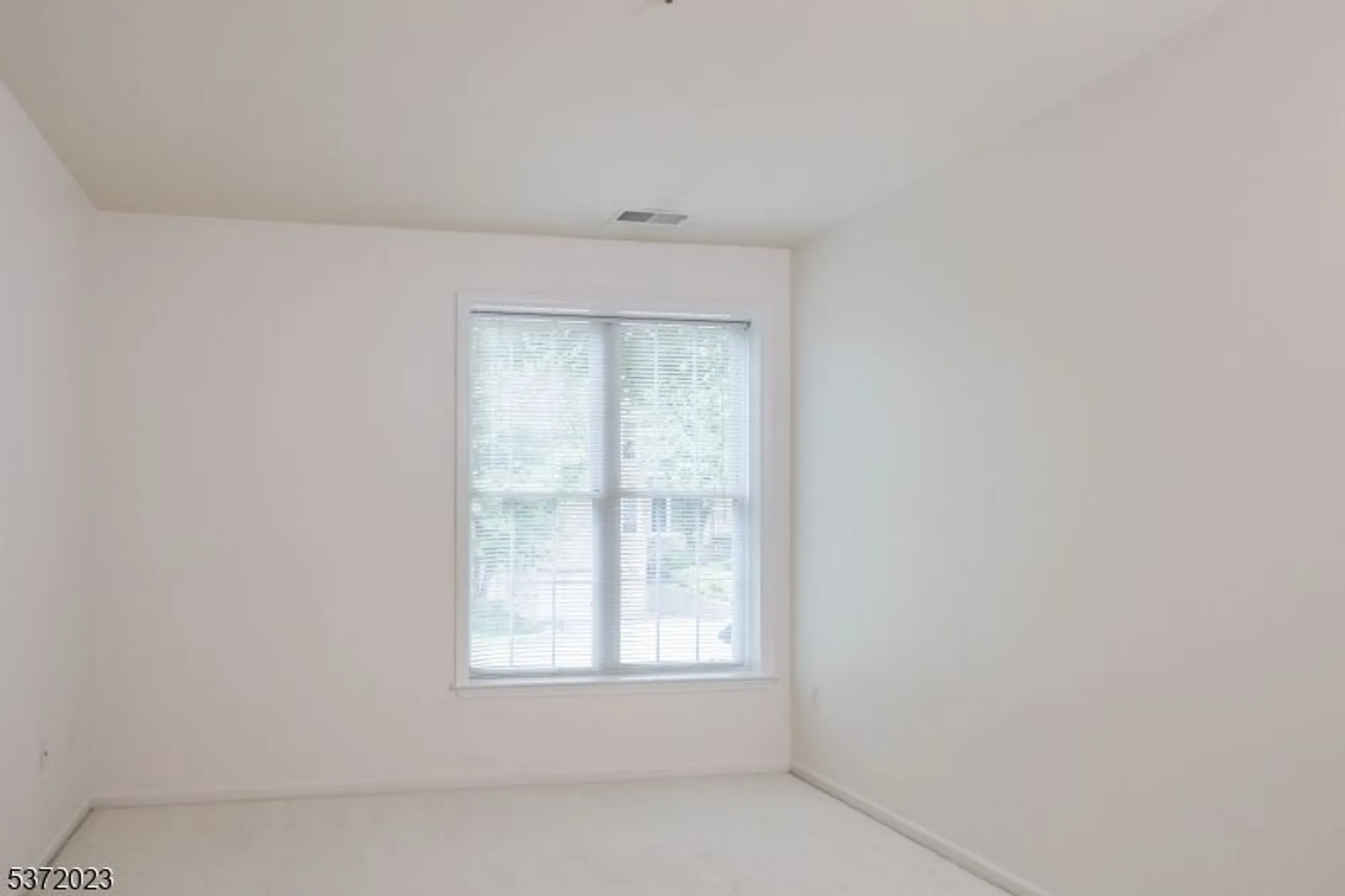 Property Slideshow image 14 of 34 | 1111 clinton ln # 111, Rockaway Boro, NJ, 07866