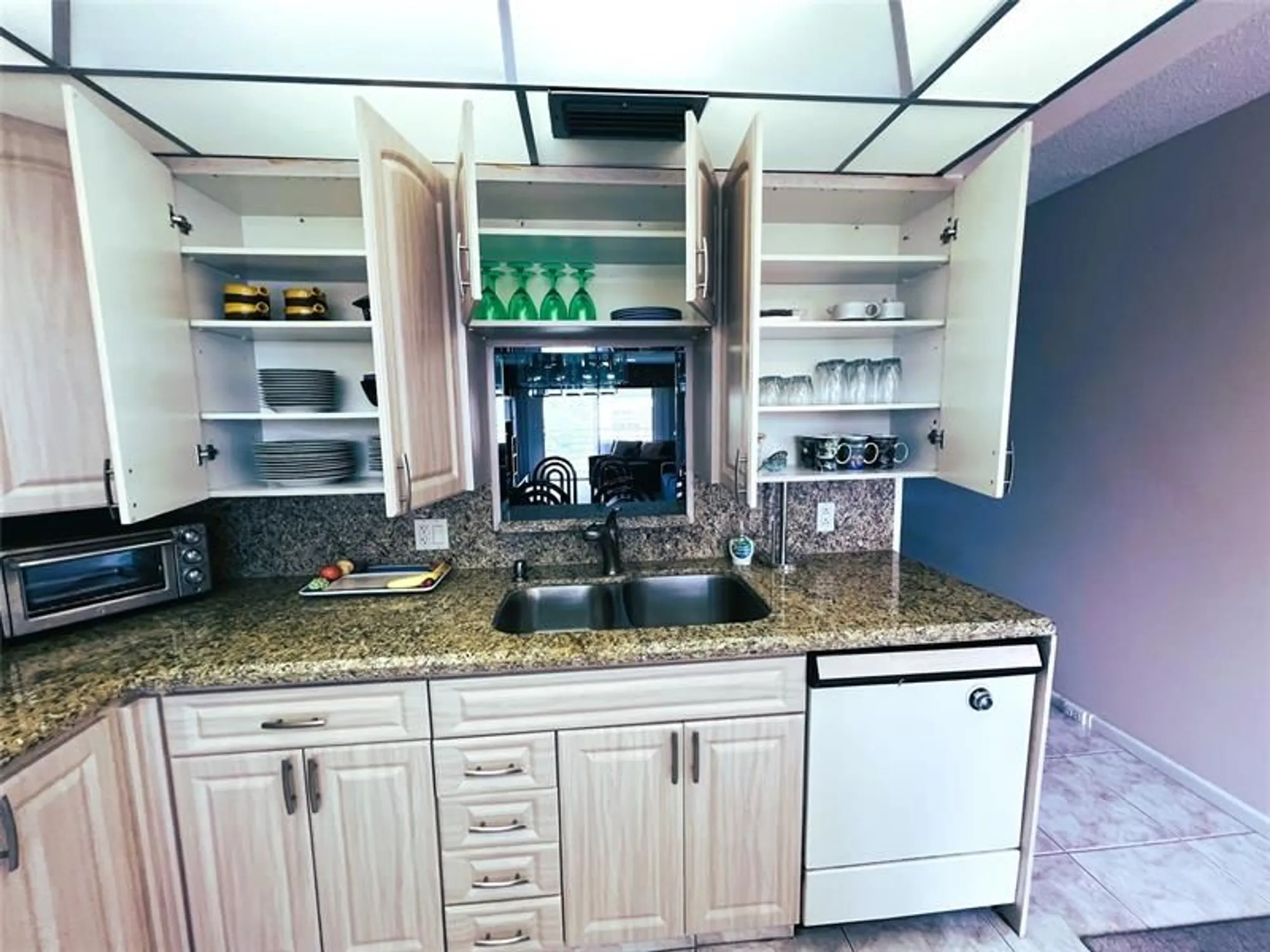 Property Slideshow image 23 of 38 | 2902 victoria cir e3, Coconut Creek, FL, 33066