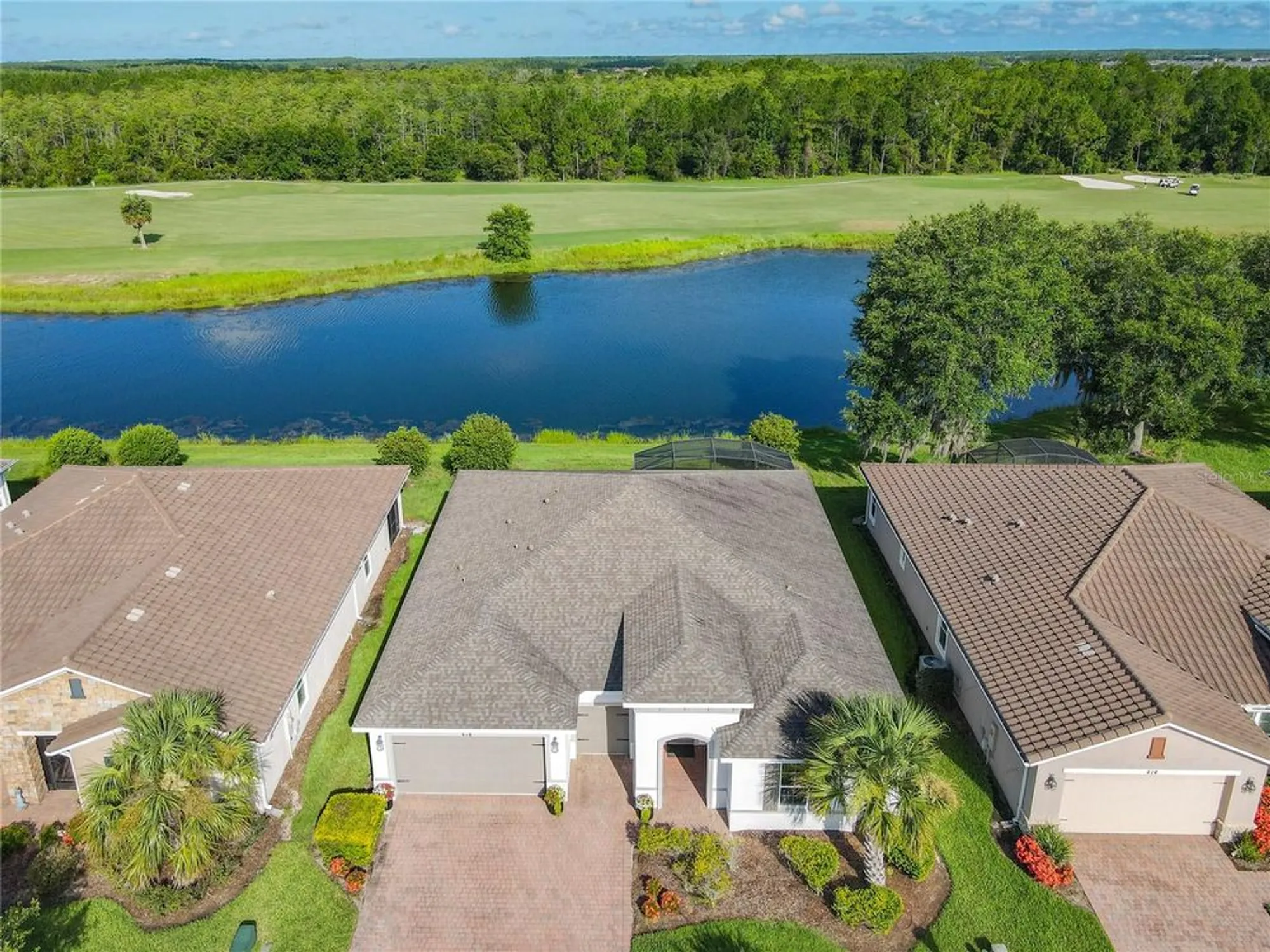 Property Slideshow image 7 of 67 | 418 treviso dr, Kissimmee, FL, 34759