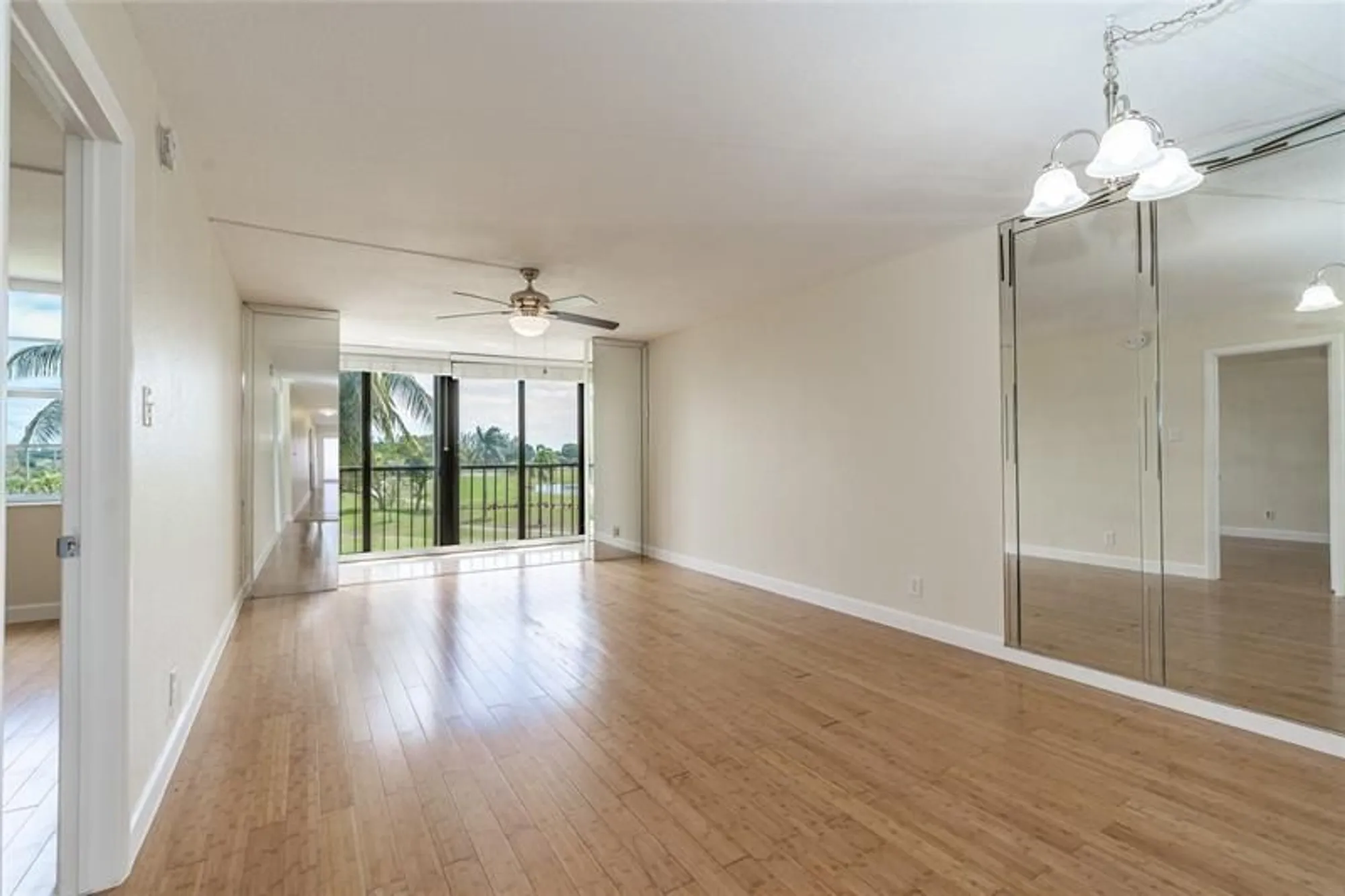 Property Slideshow image 12 of 53 | 8900 washington blvd 403a, Pembroke Pines, FL, 33025
