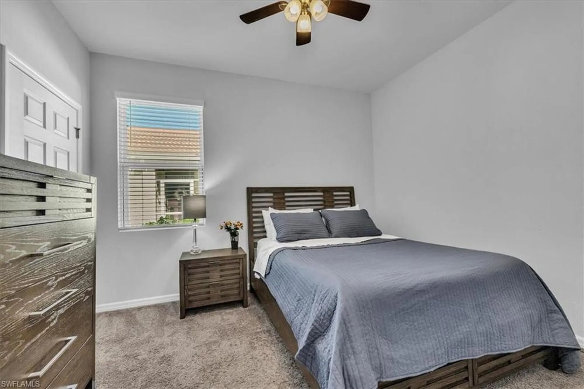 Property Slideshow image 23 of 49 | 2155 summersweet dr, Alva, FL, 33920