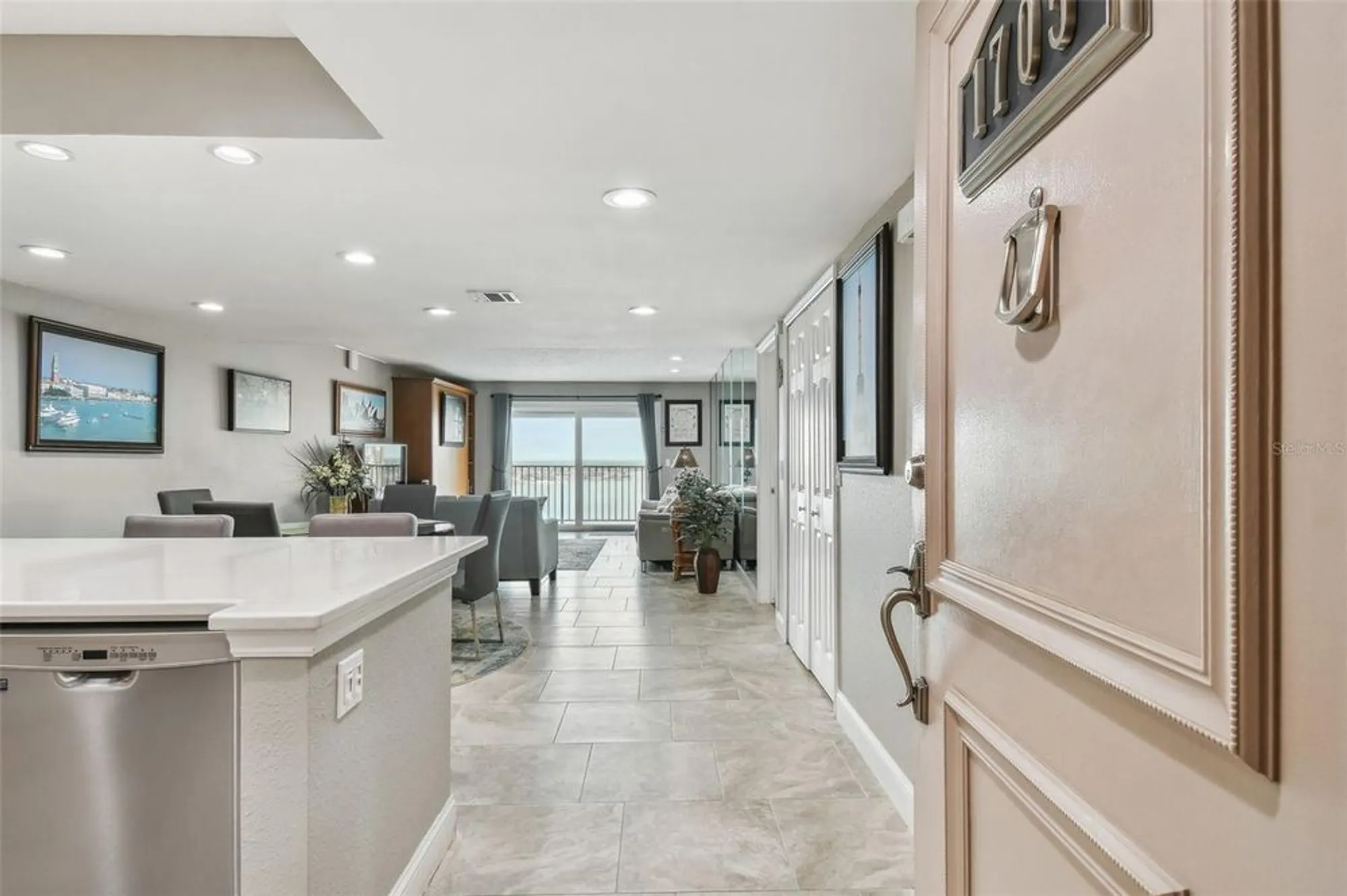 Property Slideshow image 16 of 73 | 7300 sun island dr 1705, South Pasadena, FL, 33707