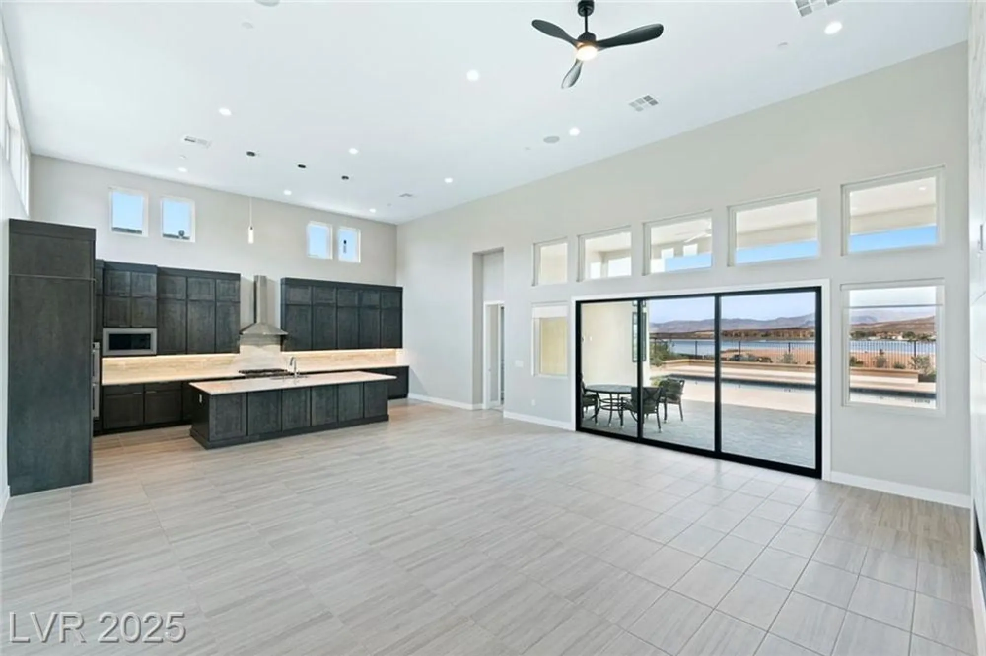 Property Slideshow image 8 of 56 | 104 tre pietre st, Henderson, NV, 89011
