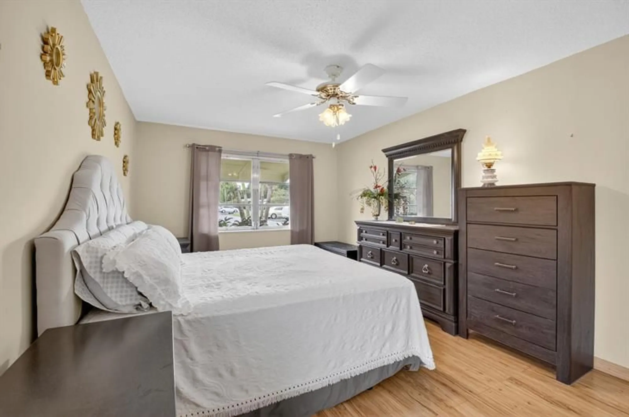 Property Slideshow image 20 of 28 | 1025 south dr d, Delray Beach, FL, 33445