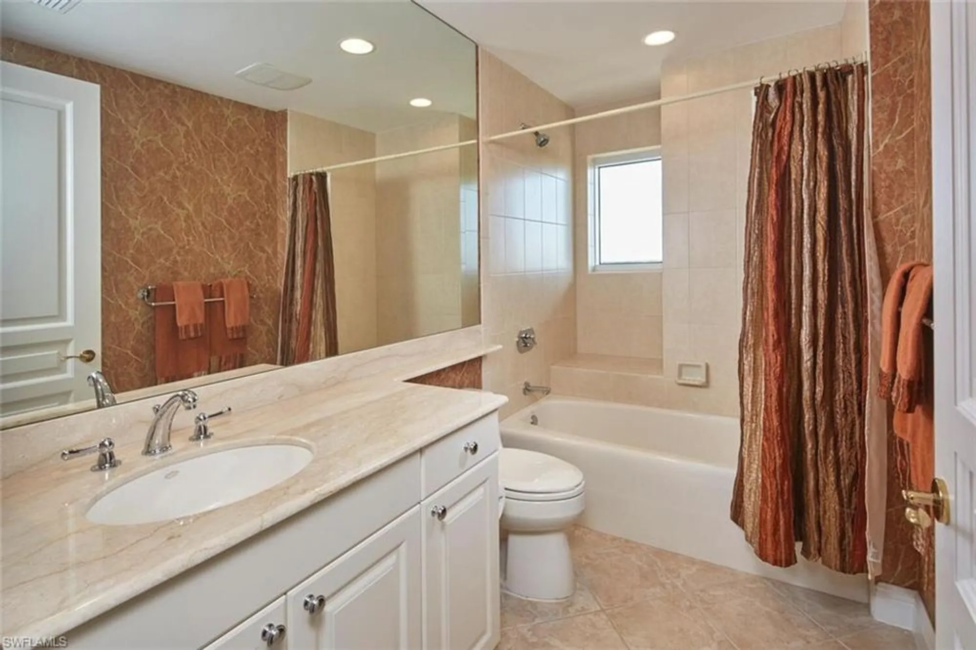Property Slideshow image 11 of 19 | 23750 via trevi way 603, Estero, FL, 34134