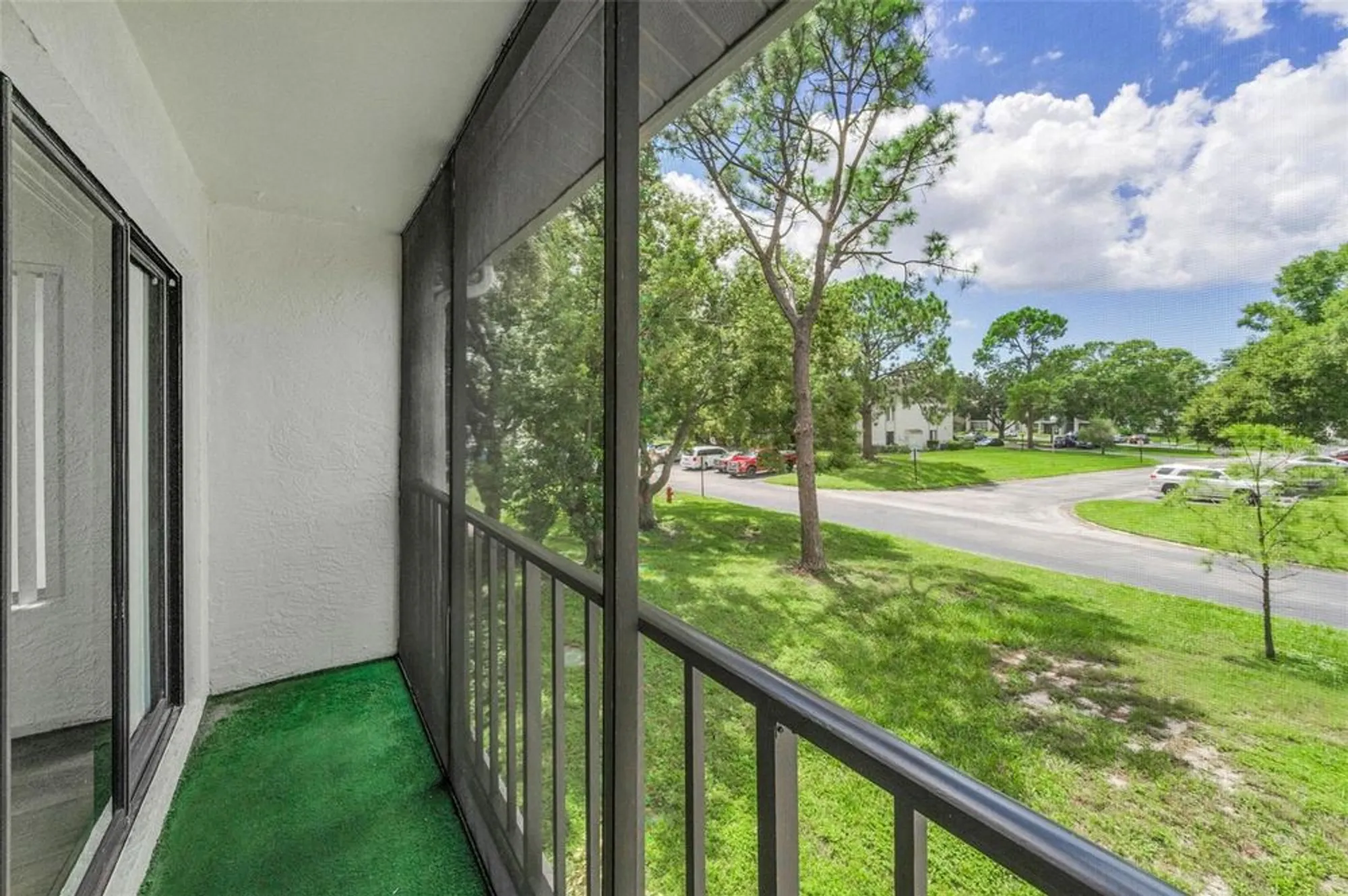 Property Slideshow image 24 of 62 | 2687 pine ridge way f2, Palm Harbor, FL, 34684
