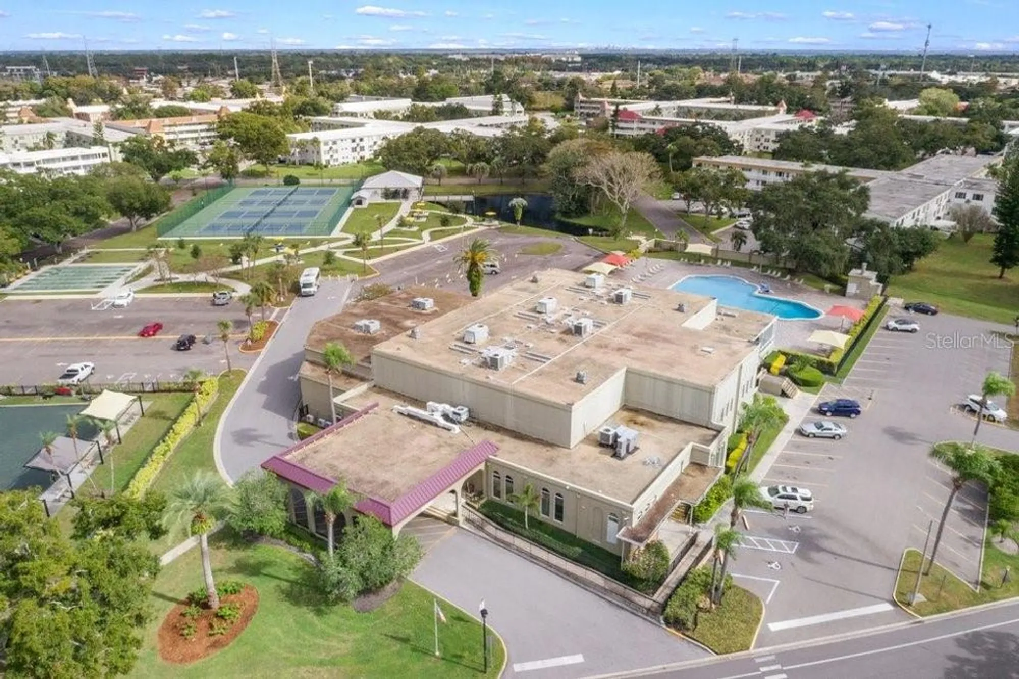 Property Slideshow image 29 of 35 | 2461 canadian way 27, Clearwater, FL, 33763