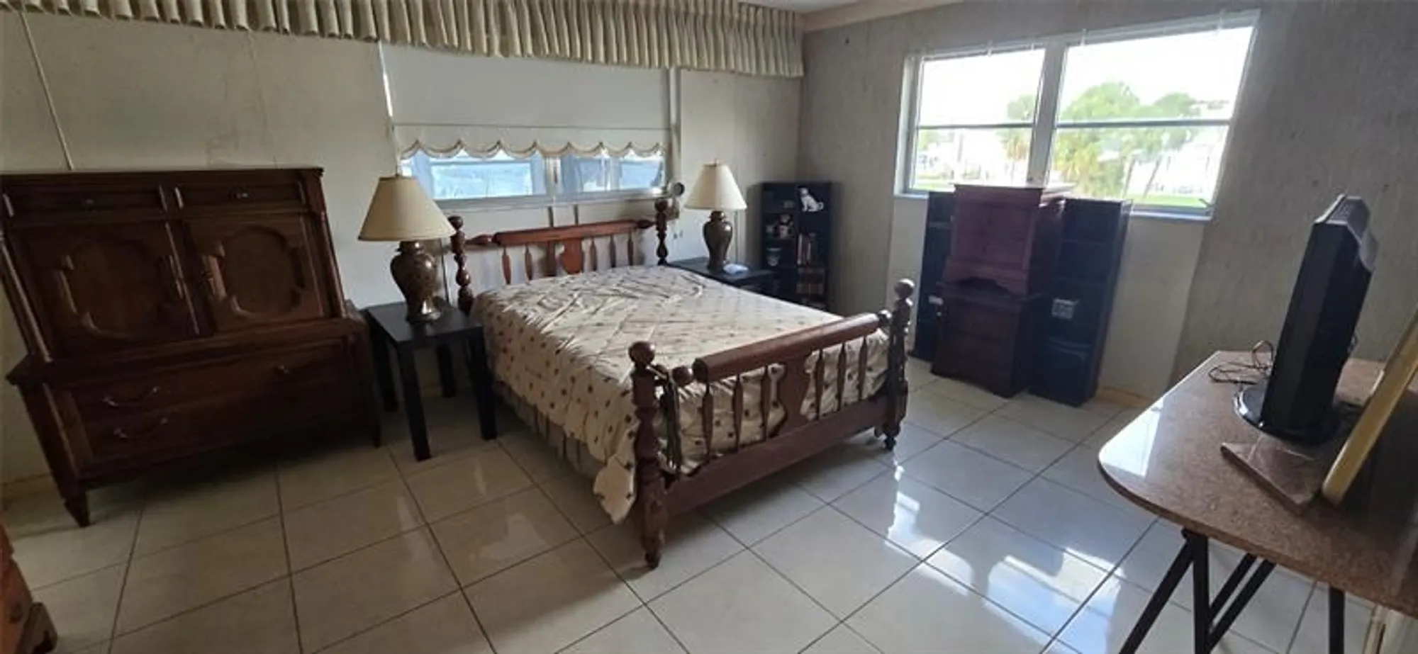 Property Slideshow image 3 of 15 | 4750 nw 22nd ct 209, Lauderhill, FL, 33313