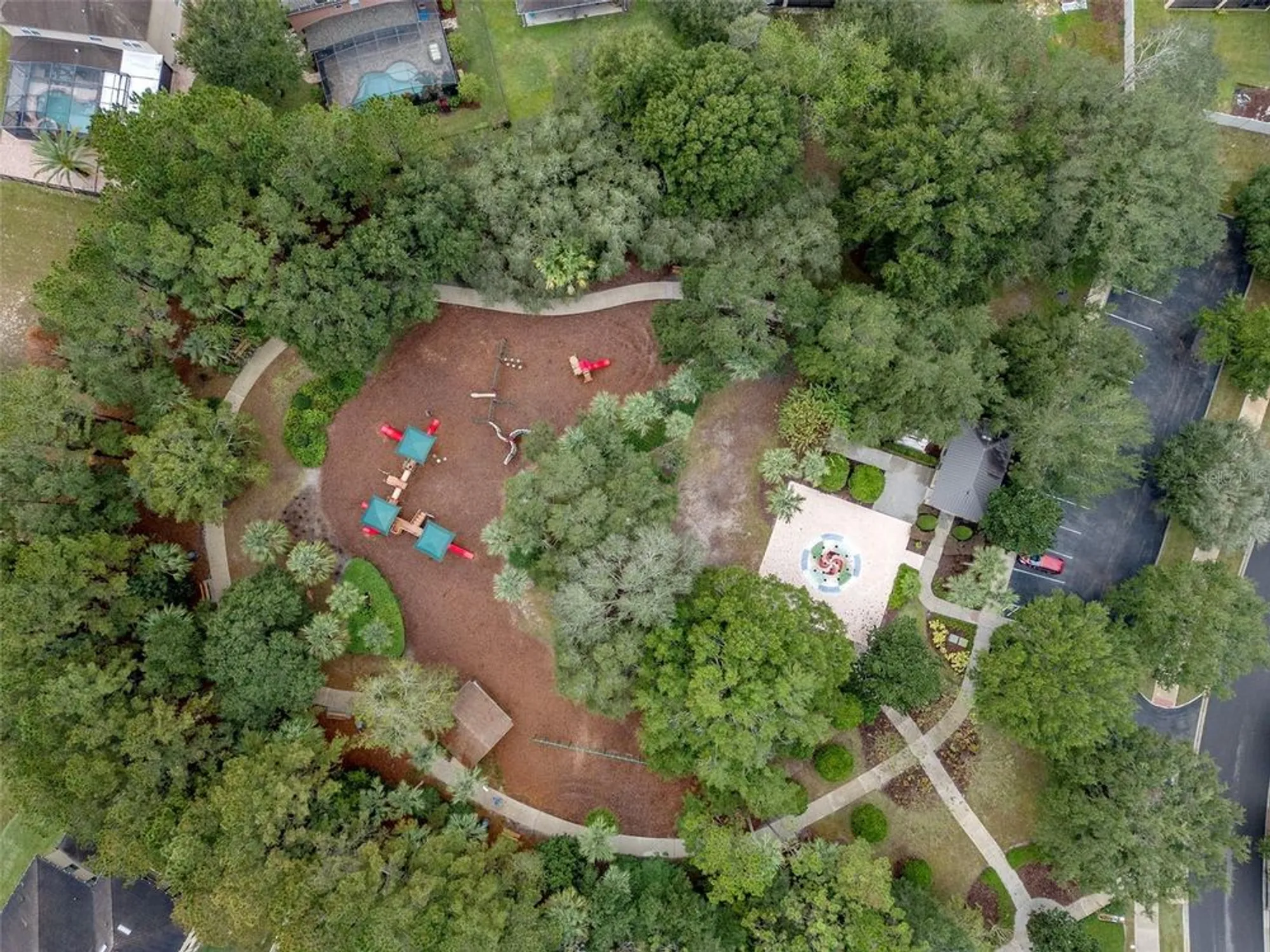 Property Slideshow image 63 of 71 | 22004 belgian ct, Mount Dora, FL, 32757