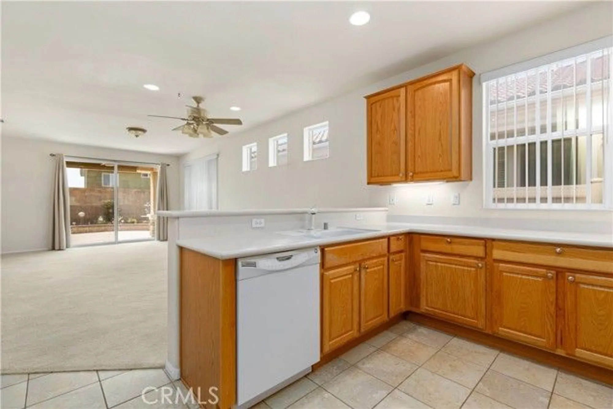 Property Slideshow image 12 of 35 | 1729 desert poppy ln, Beaumont, CA, 92223
