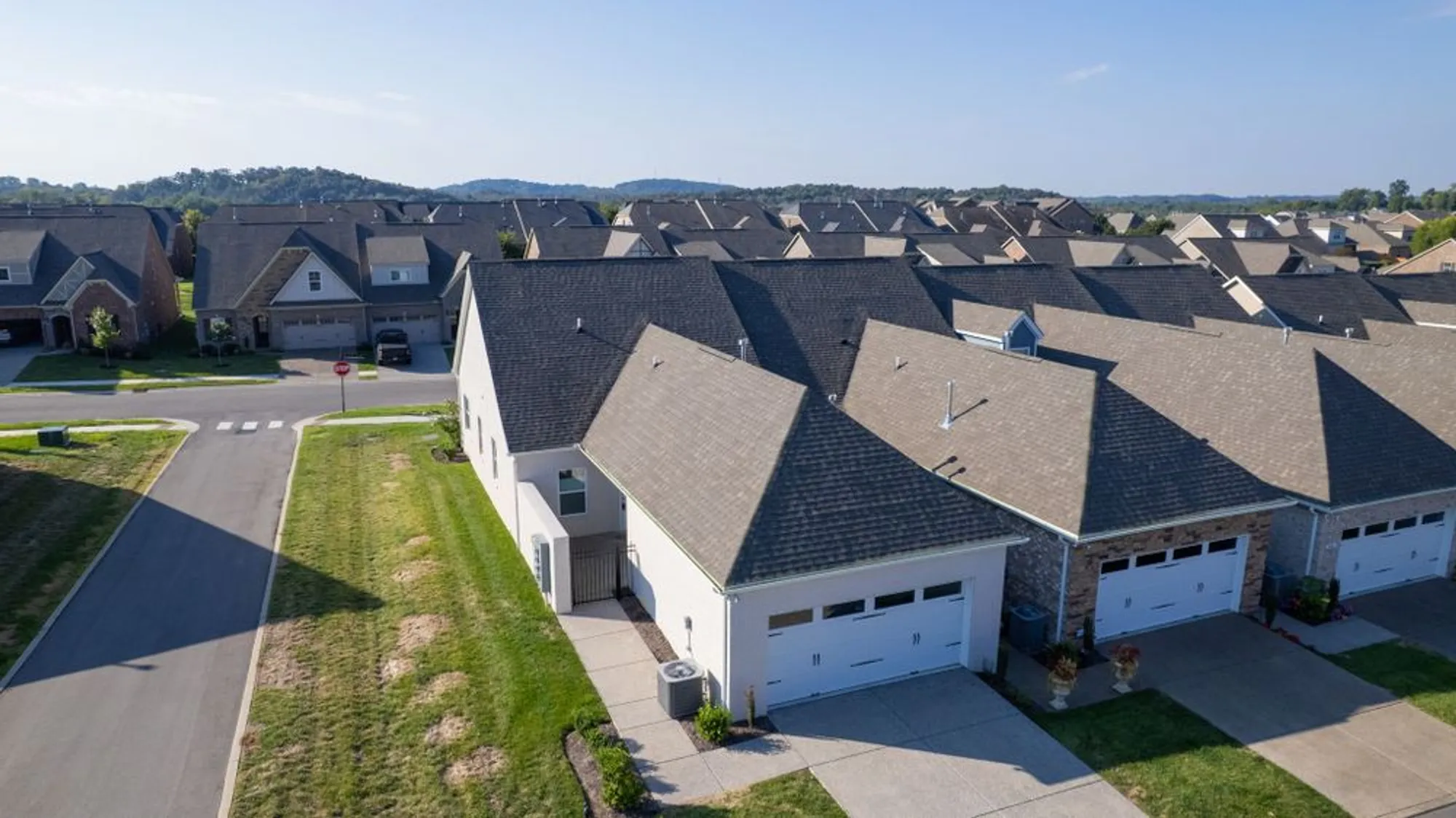 Property Slideshow image 35 of 47 | 1518 cedarbrooke ln, Lebanon, TN, 37090