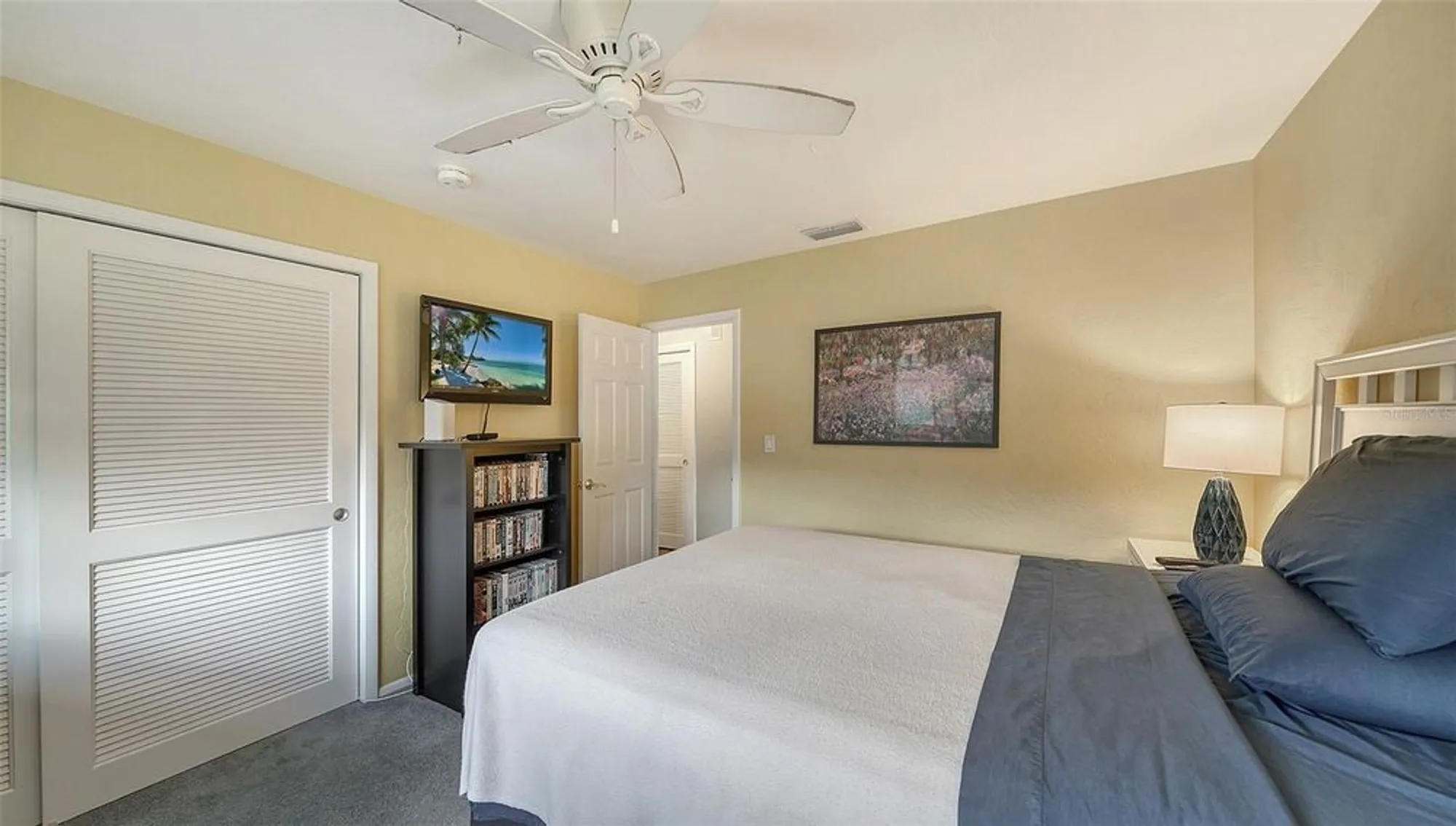 Property Slideshow image 29 of 78 | 3278 village green dr # 1024, Sarasota, FL, 34239