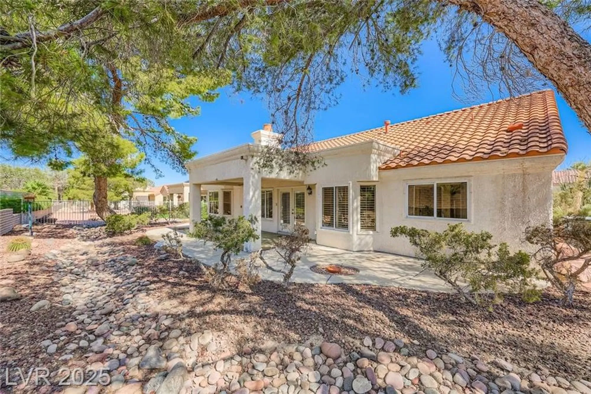 Property Slideshow image 29 of 29 | 2517 desert butte dr, Las Vegas, NV, 89134