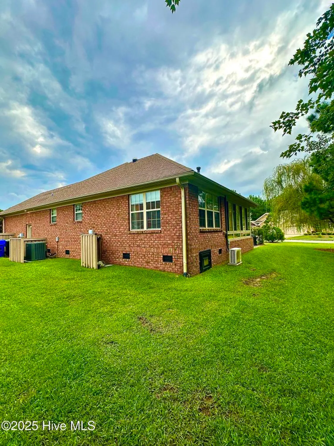 Property Slideshow image 8 of 29 | 1101 jamesford ct, Leland, NC, 28451