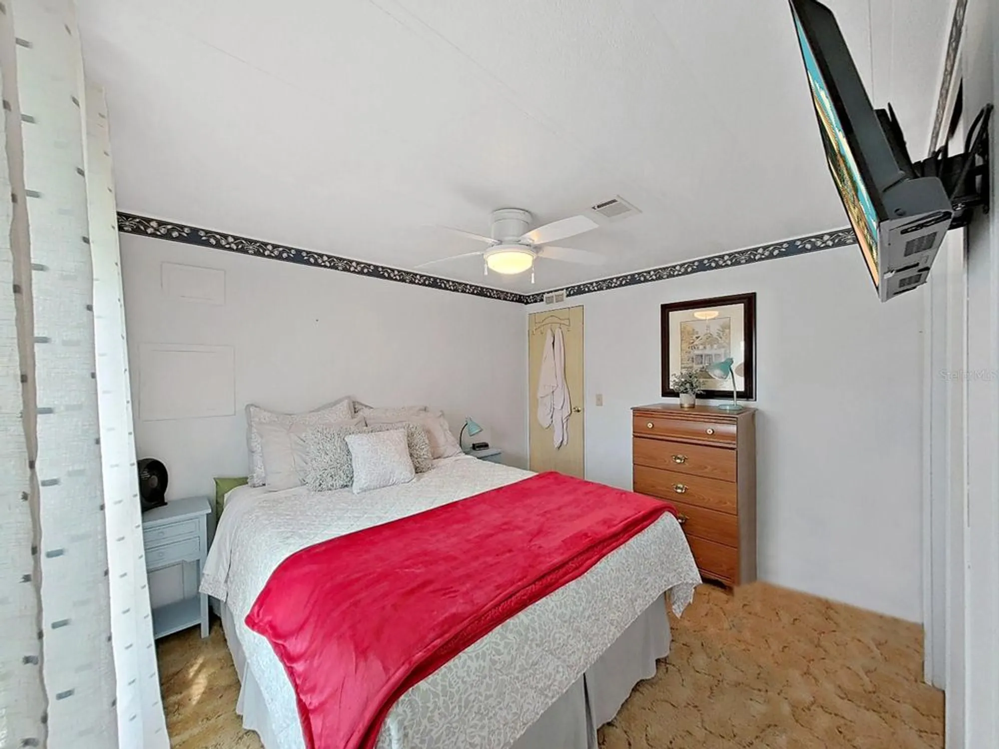 Property Slideshow image 25 of 45 | 4909 foxwood lake dr, Lakeland, FL, 33810