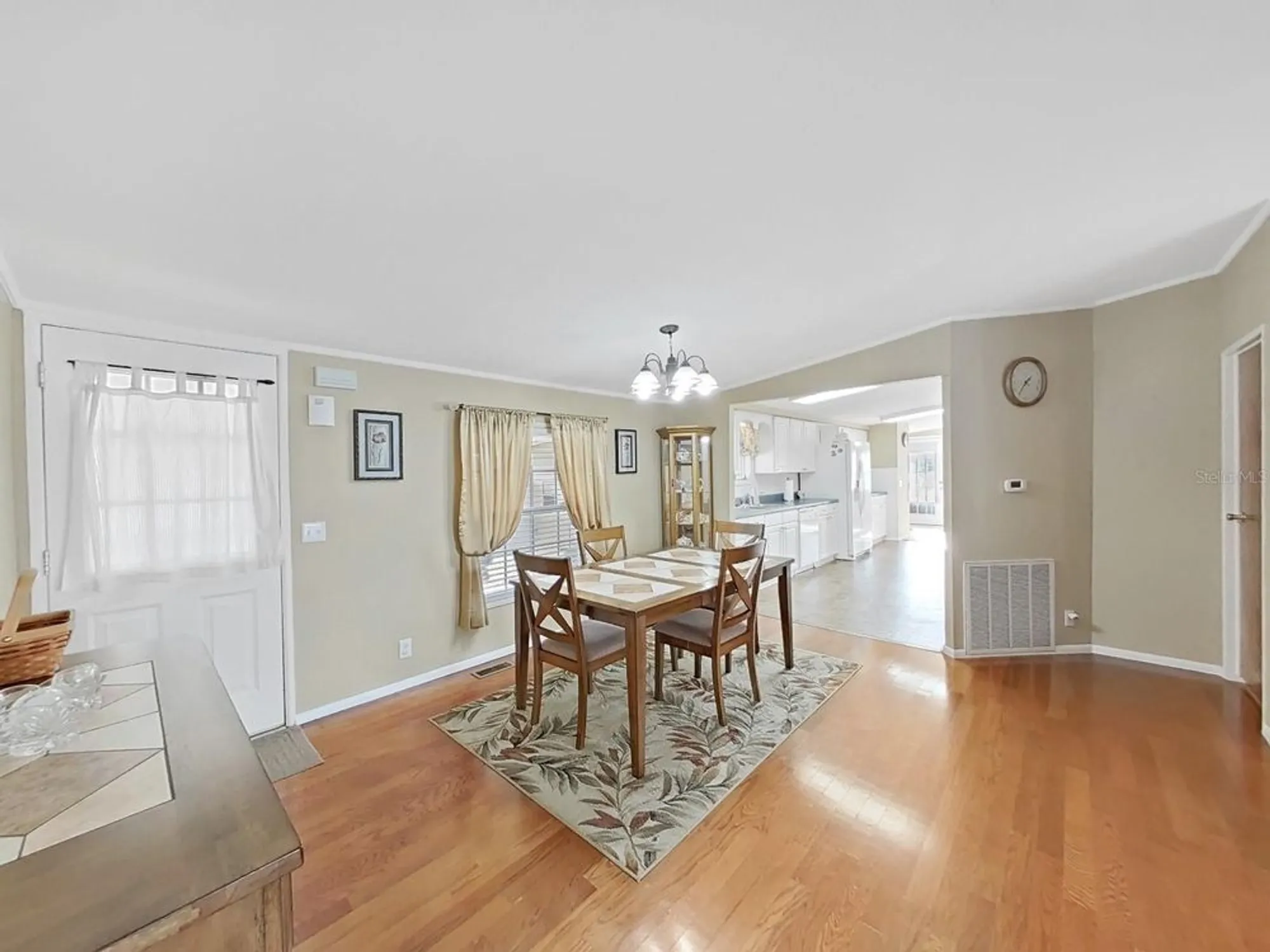 Property Slideshow image 9 of 48 | 1750 fox hill dr, Lakeland, FL, 33810