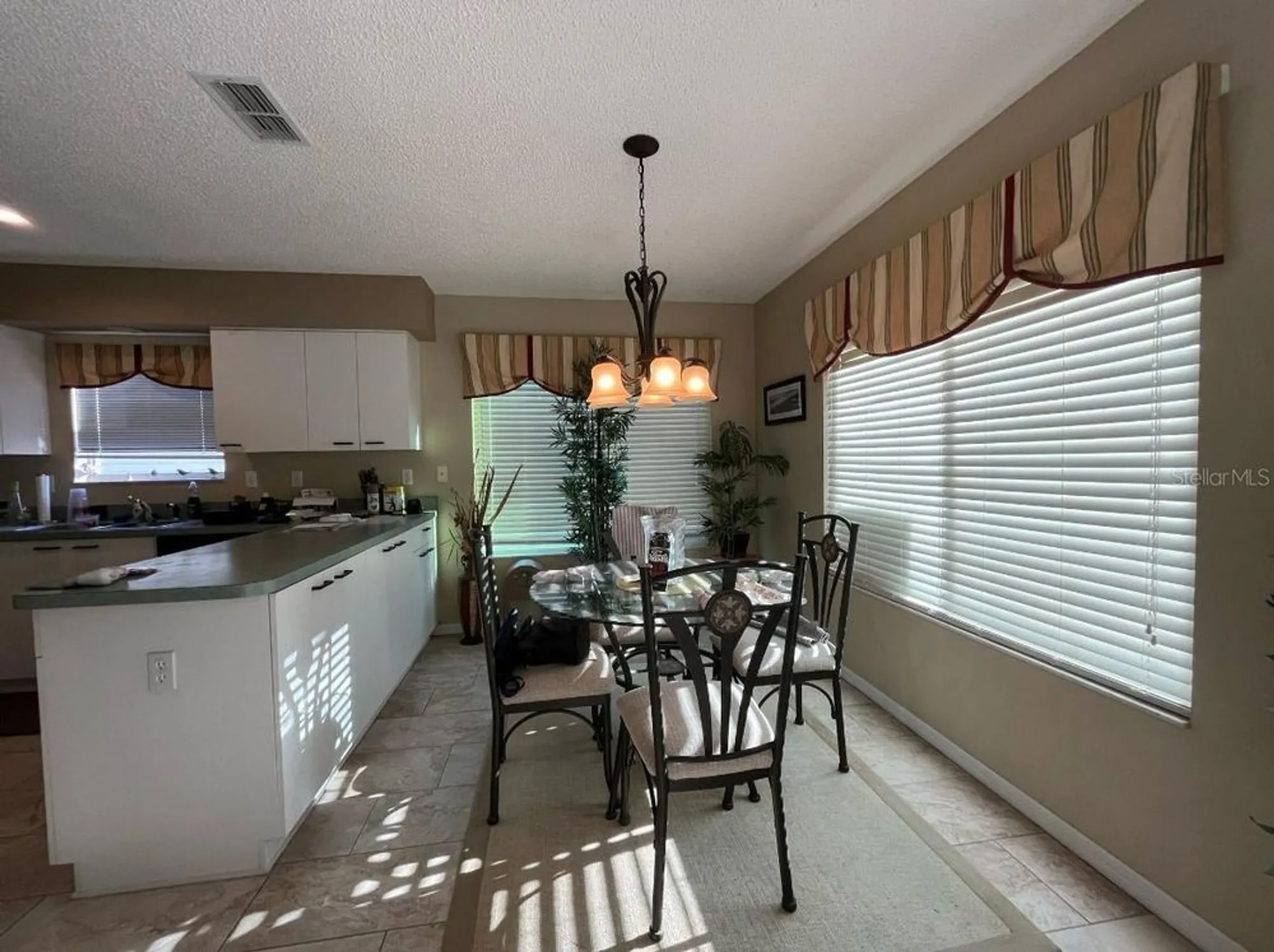 Property Slideshow image 9 of 26 | 32831 timberwood dr, Leesburg, FL, 34748