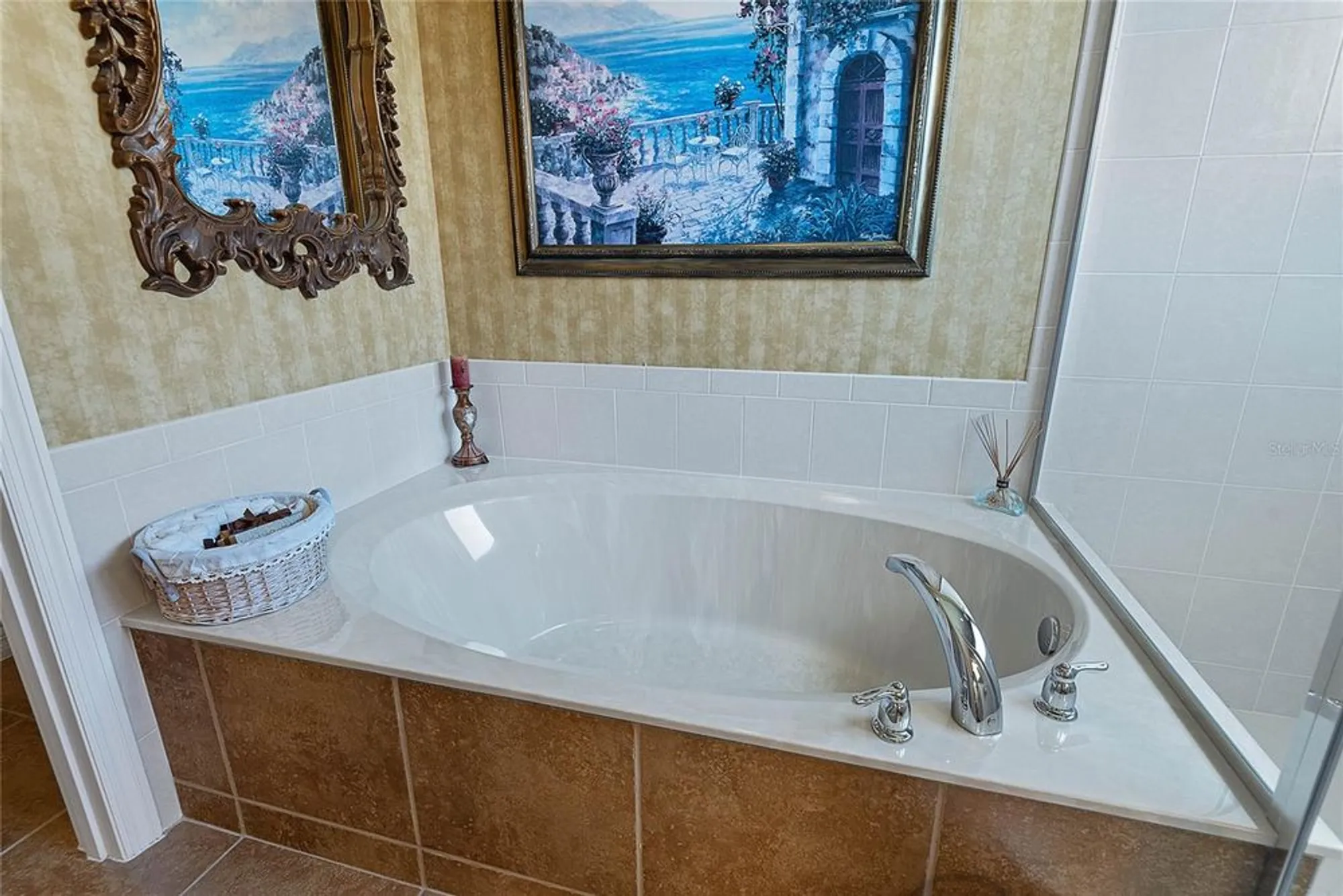 Property Slideshow image 27 of 67 | 680 elk river dr, Ormond Beach, FL, 32174