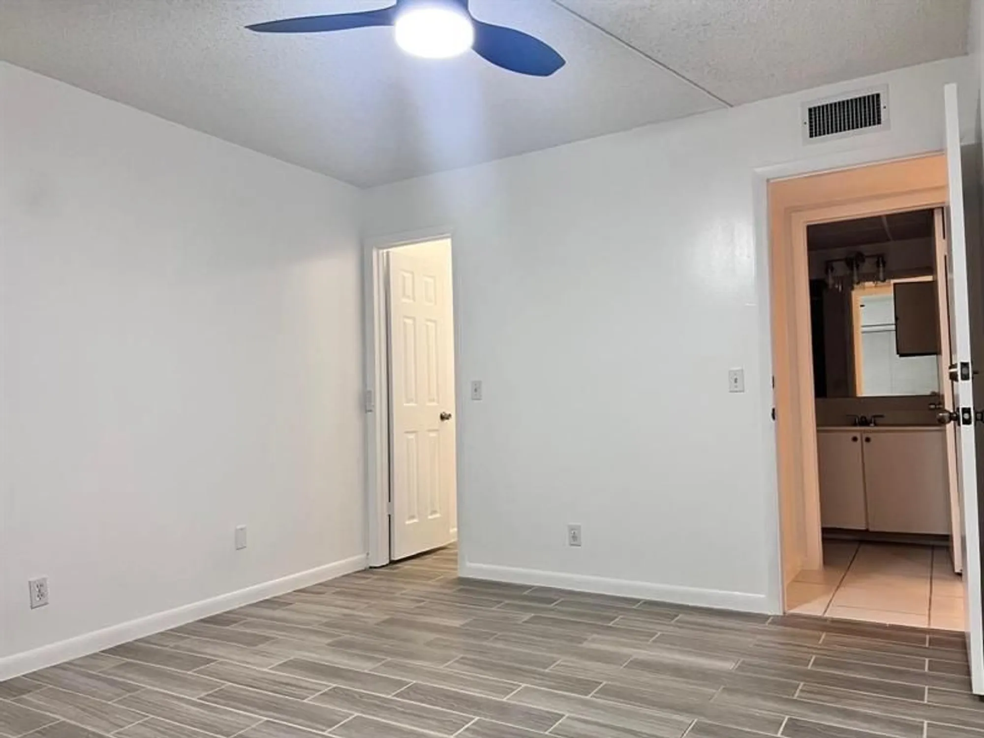 Property Slideshow image 26 of 32 | 740 burgundy 740, Delray Beach, FL, 33484