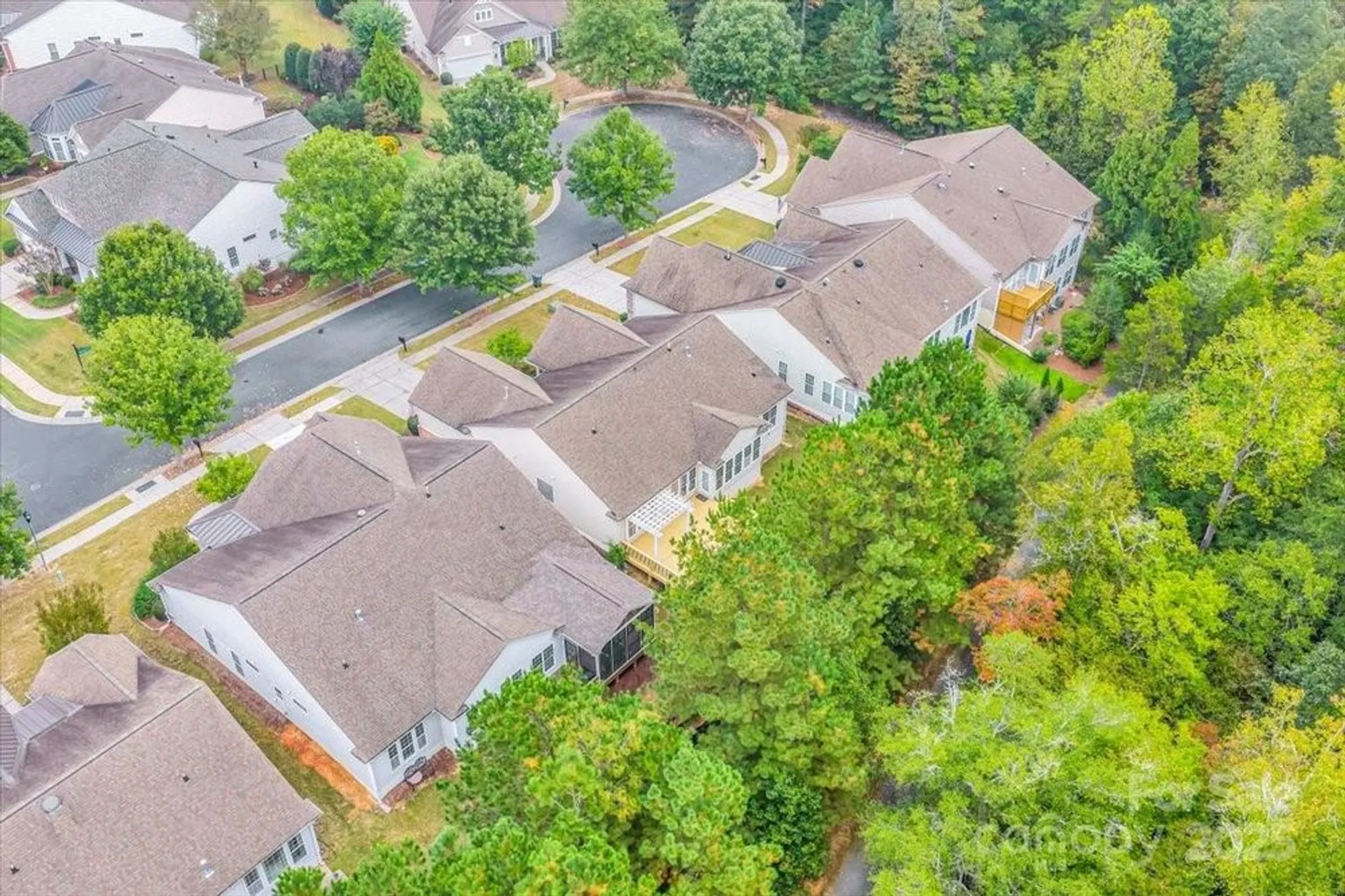 Property Slideshow image 39 of 45 | 51225 daffodil ct, Fort Mill, SC, 29707