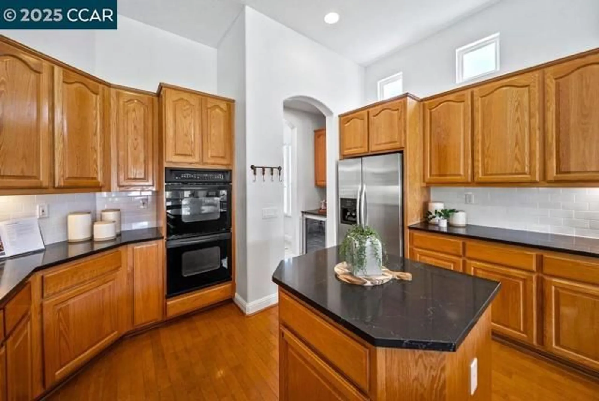 Property Slideshow image 19 of 40 | 742 richardson dr, Brentwood, CA, 94513