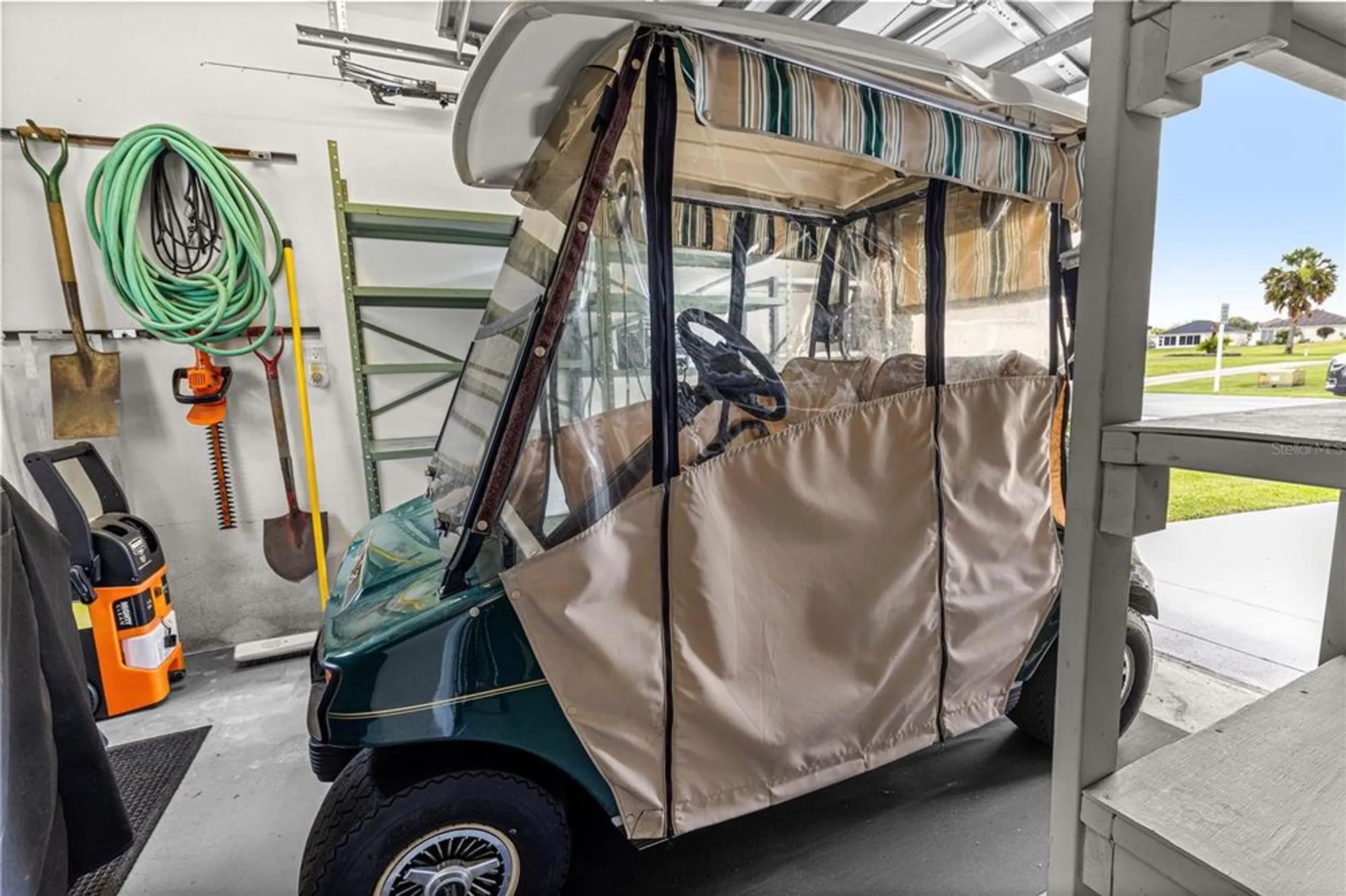 Property Slideshow image 32 of 50 | 5543 nw 25th loop, Ocala, FL, 34482