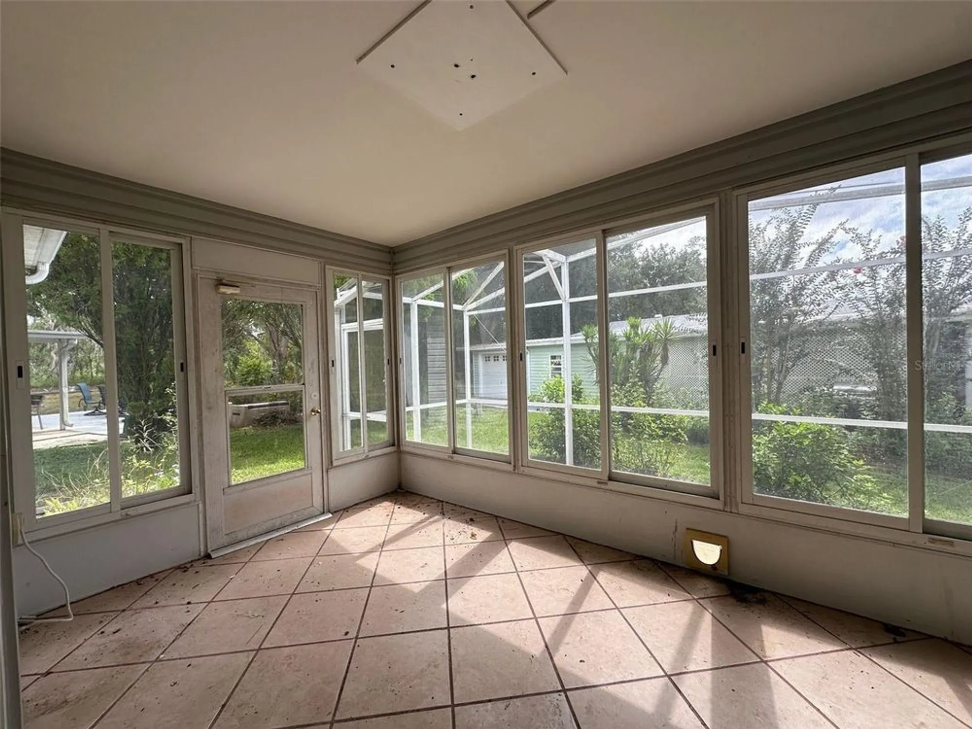 Property Slideshow image 11 of 14 | 534 saint andrews ct, Lady Lake, FL, 32159