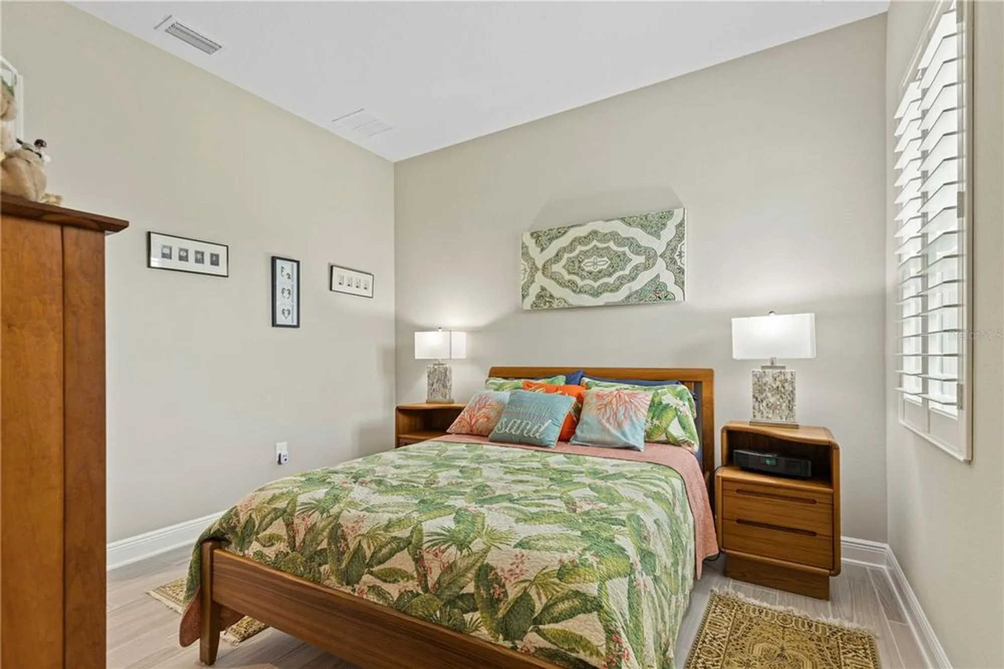 Property Slideshow image 15 of 37 | 21244 holmes cir, Venice, FL, 34293
