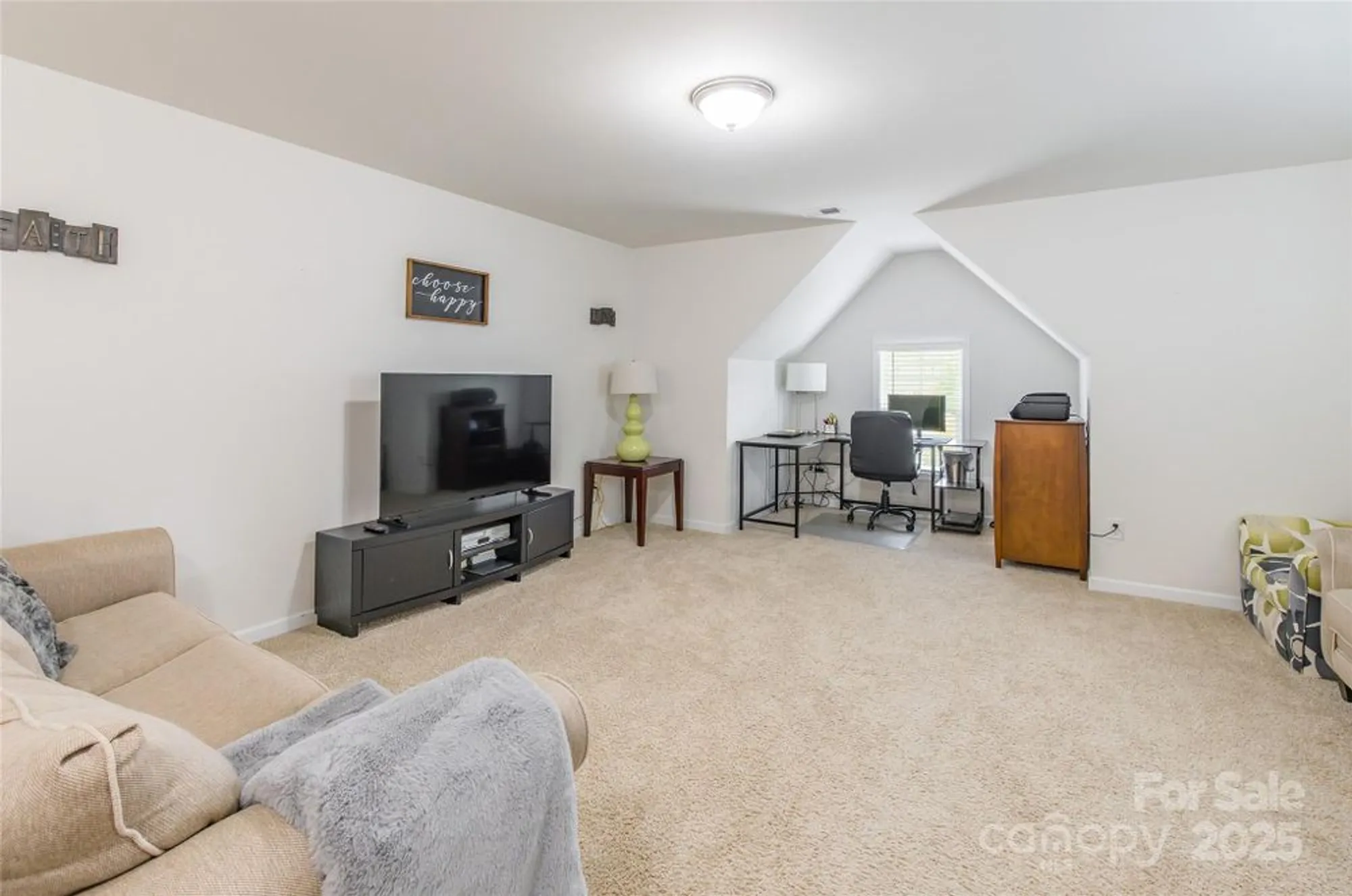 Property Slideshow image 26 of 44 | 1718 santa clara trce, Clover, SC, 29710