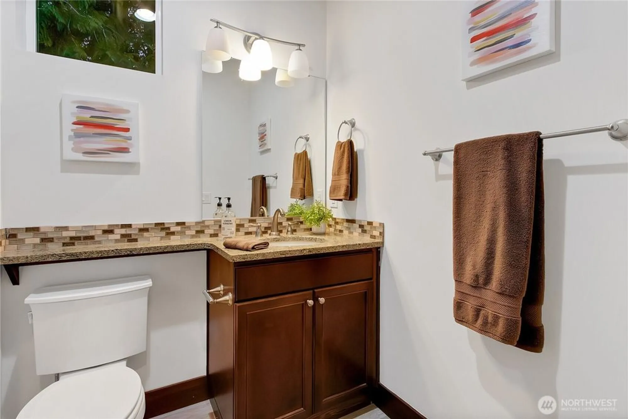 Property Slideshow image 16 of 28 | 14226 189th ave, Bonney Lake, WA, 98391