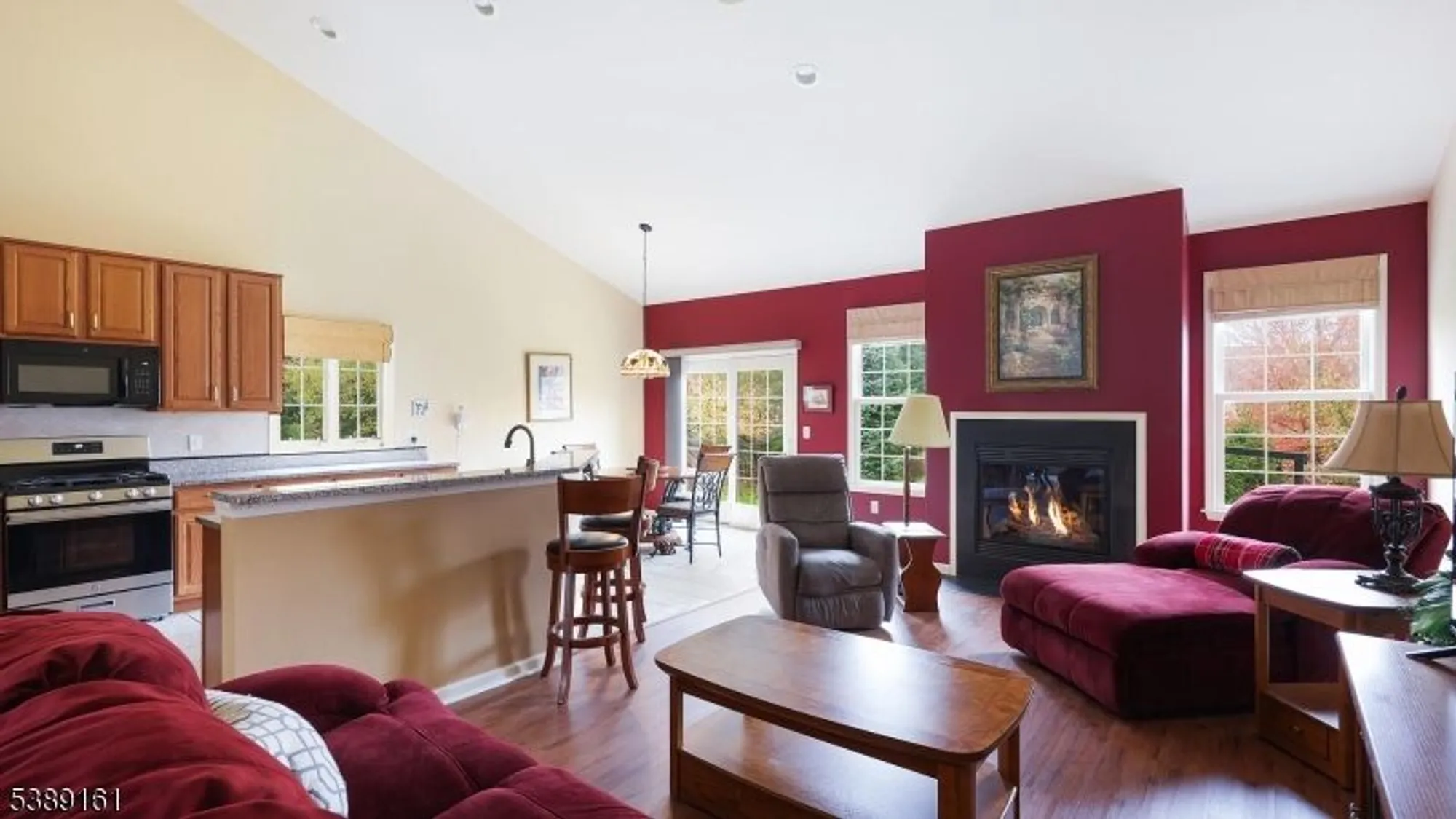 Property Slideshow image 9 of 32 | 9 pitcher pt, Somerset, NJ, 08873