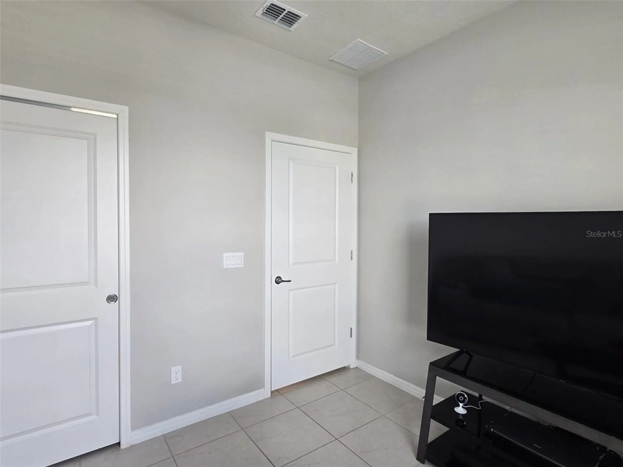 Property Slideshow image 30 of 42 | 1973 spring shower cir, Kissimmee, FL, 34744