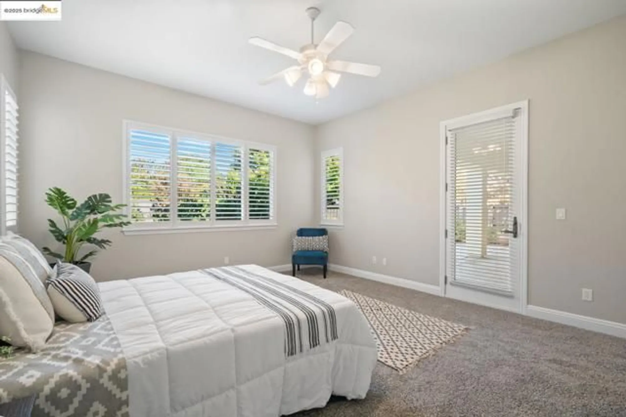 Property Slideshow image 17 of 32 | 131 montilla cir, Sacramento, CA, 95835