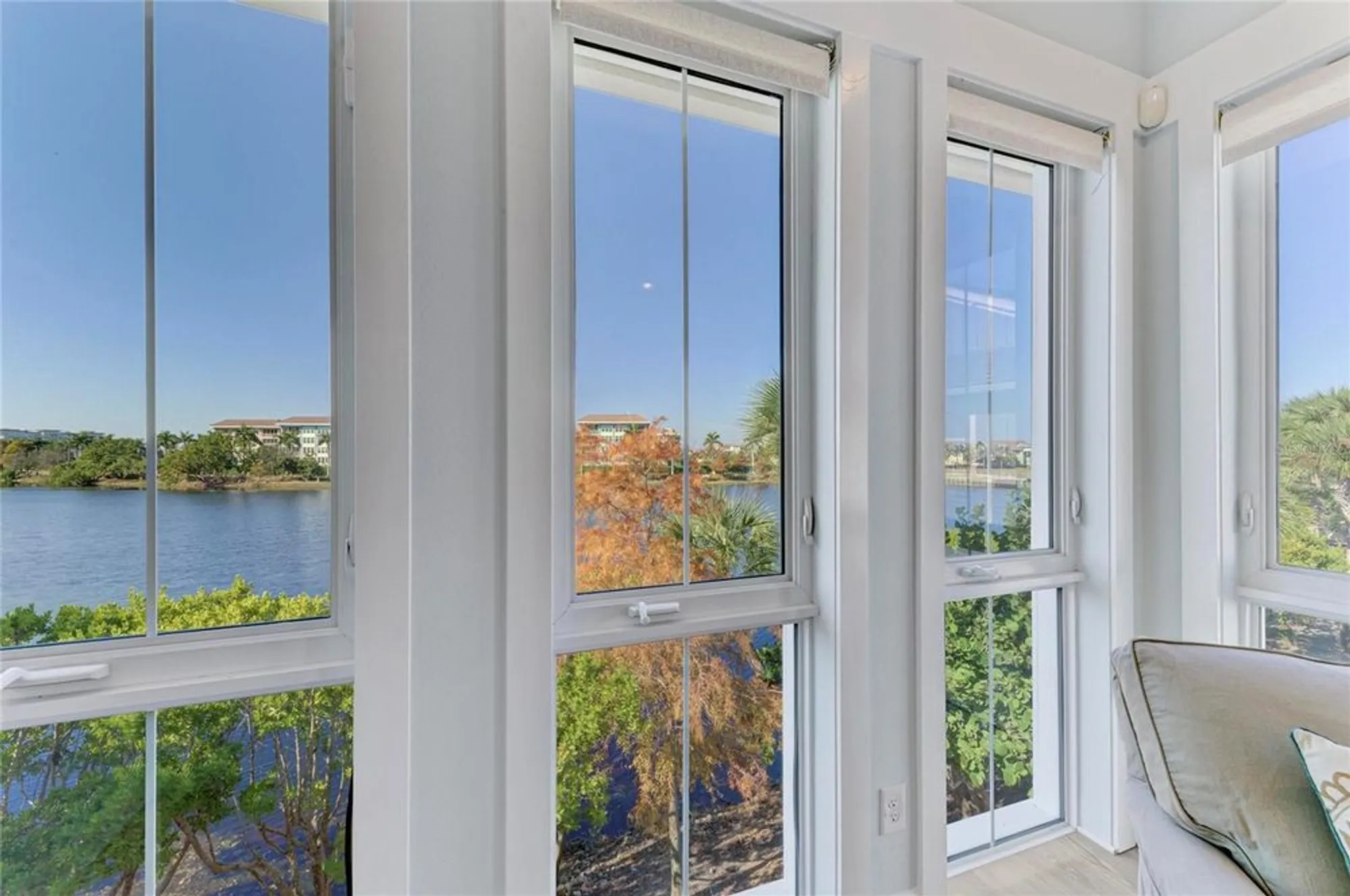 Property Slideshow image 26 of 100 | 348 sapphire lake dr unit 201, Bradenton, FL, 34209