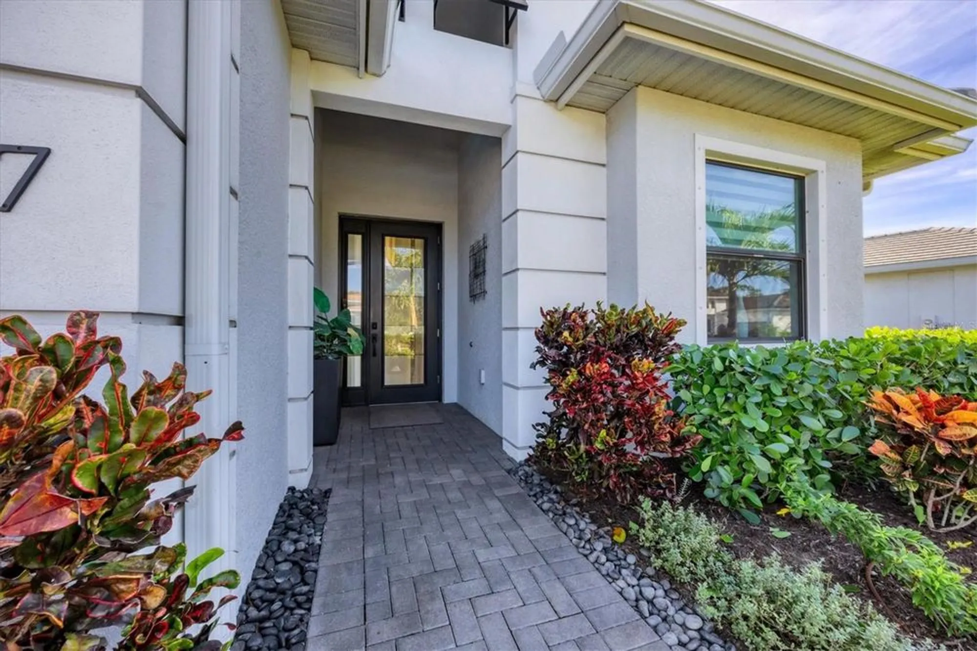 Property Slideshow image 5 of 60 | 4947 surfside cir, Bradenton, FL, 34211