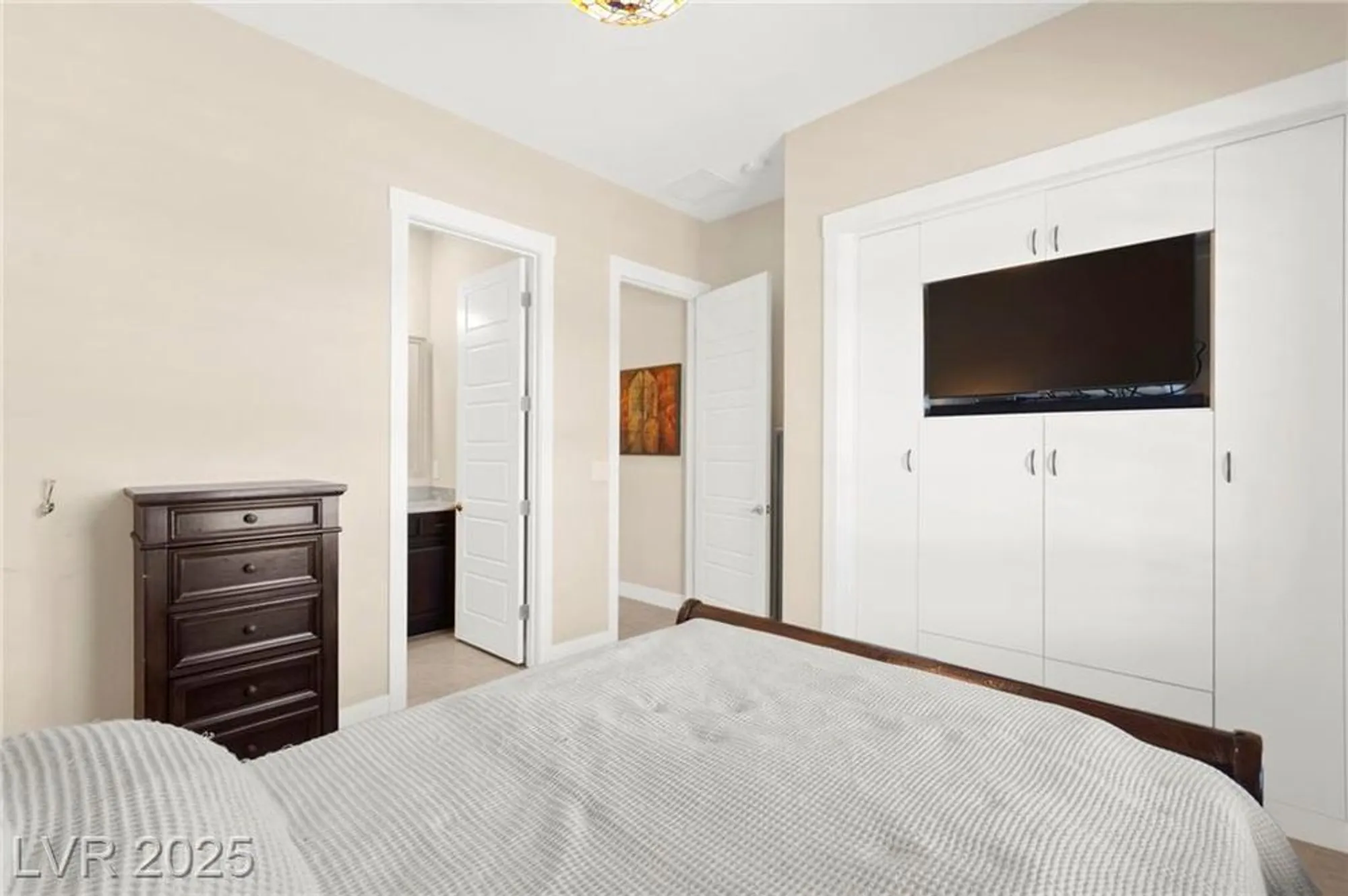 Property Slideshow image 36 of 55 | 6810 silver crescent st, Las Vegas, NV, 89148