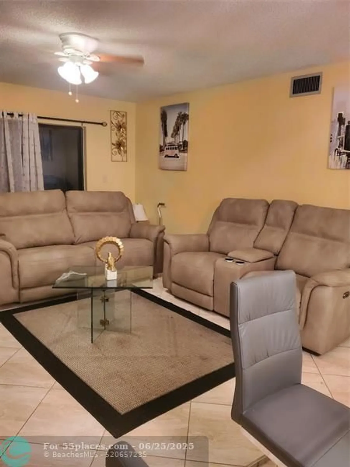 Property Slideshow image 4 of 16 | 4965 e sabal palm blvd 201, Tamarac, FL, 33319
