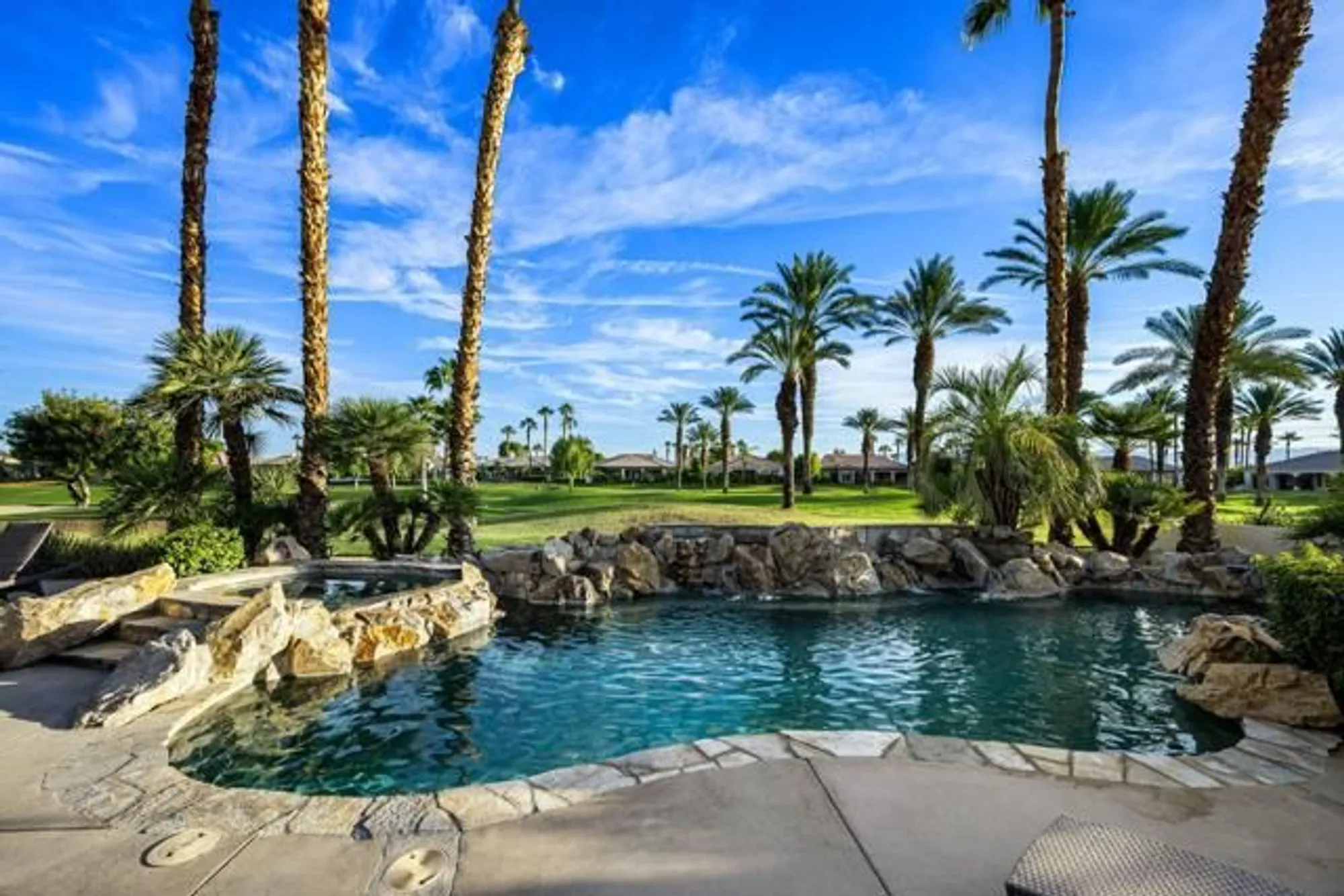 Property Slideshow image 25 of 36 | 81390 golf view dr, La Quinta, CA, 92253