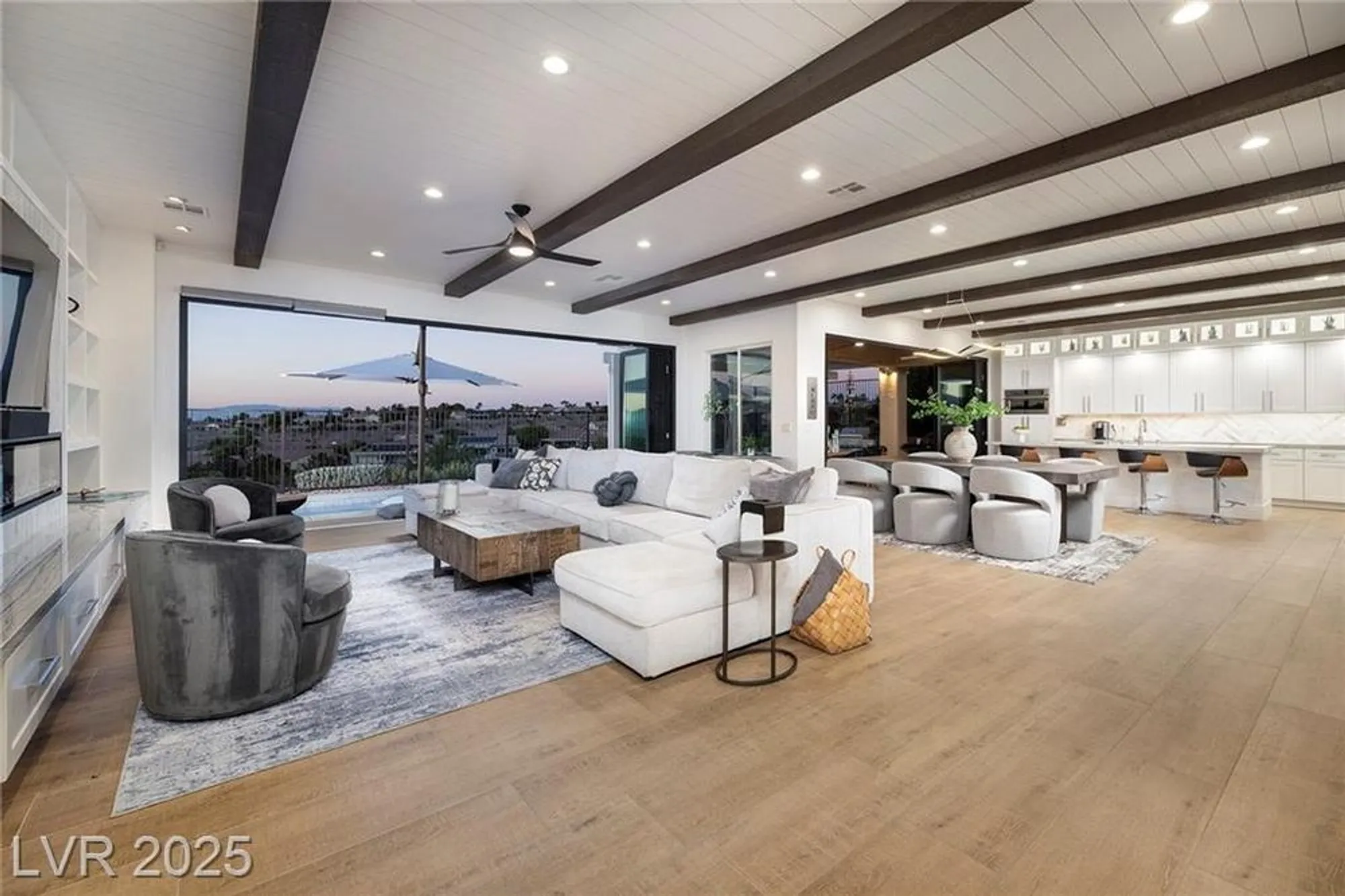Property Slideshow image 1 of 48 | 2840 foxtail creek ave, Henderson, NV, 89052