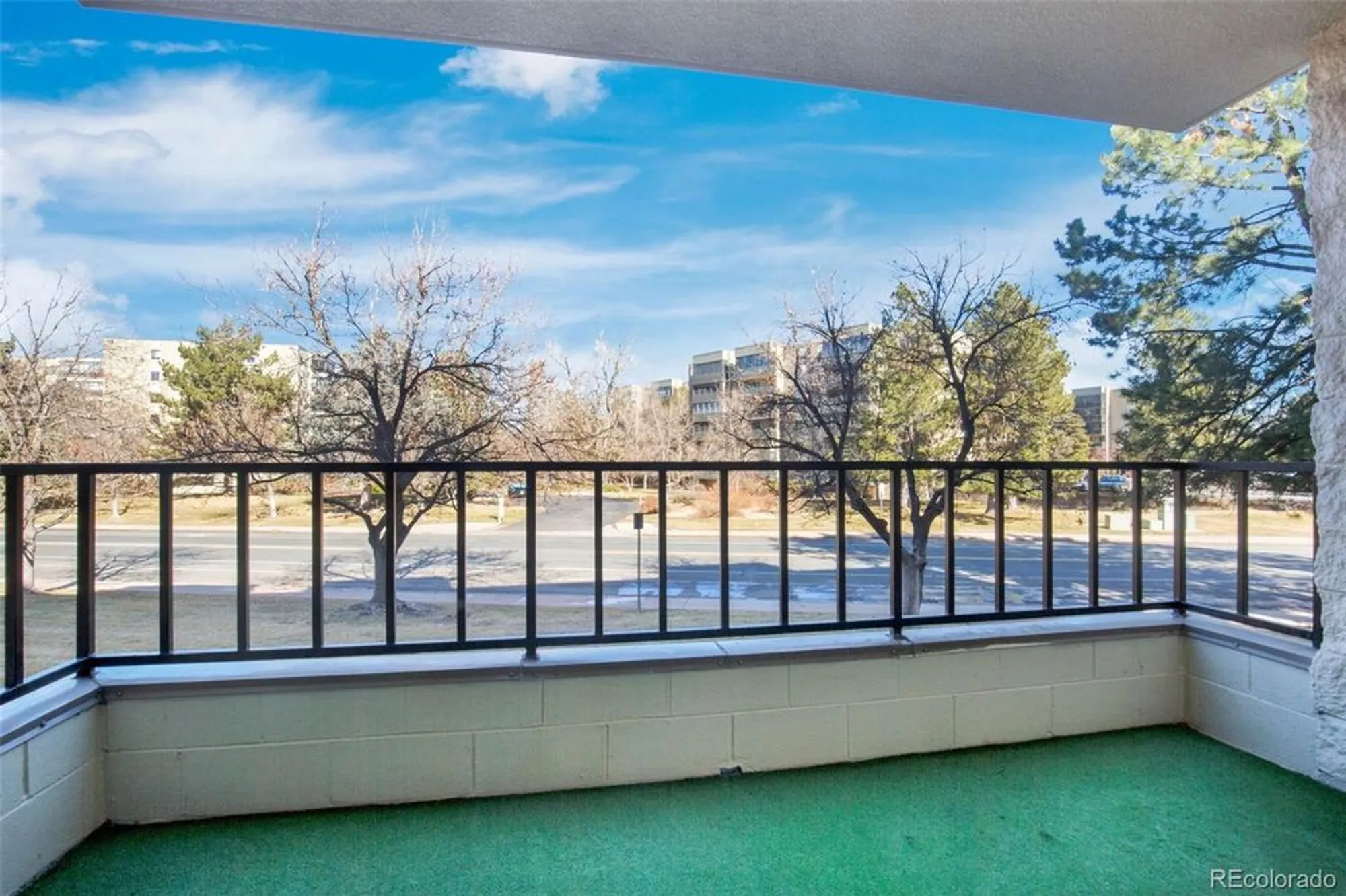 Property Slideshow image 24 of 40 | 13992 e marina dr 109, Aurora, CO, 80014