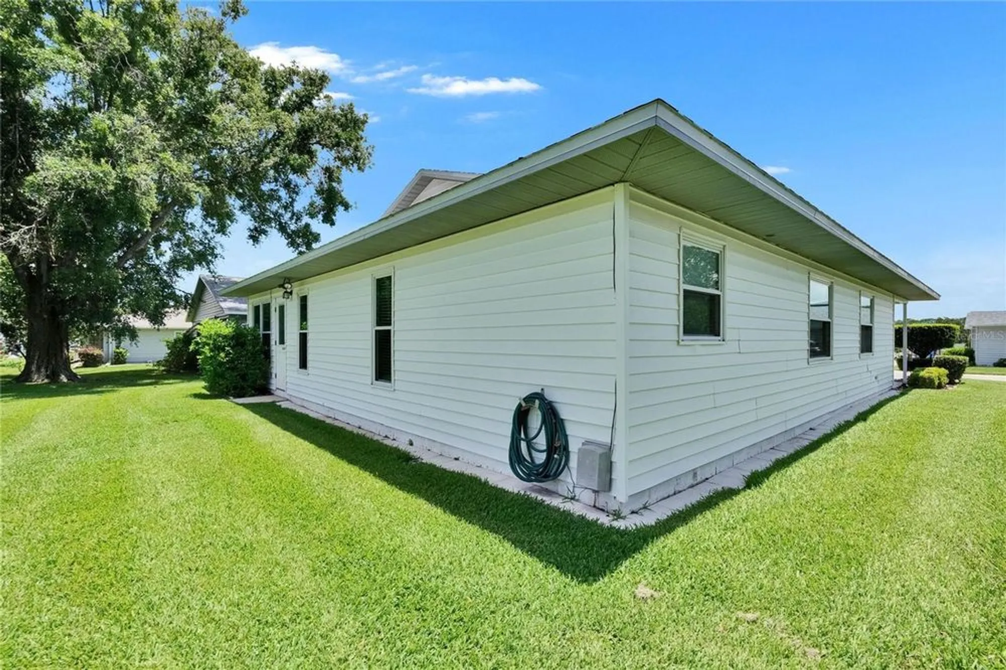 Property Slideshow image 45 of 94 | 3154 prairie dunes cir, Lakeland, FL, 33810