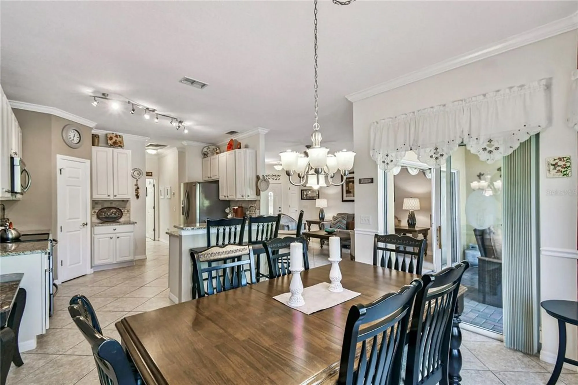 Property Slideshow image 18 of 61 | 536 portofino dr, Poinciana, FL, 34759